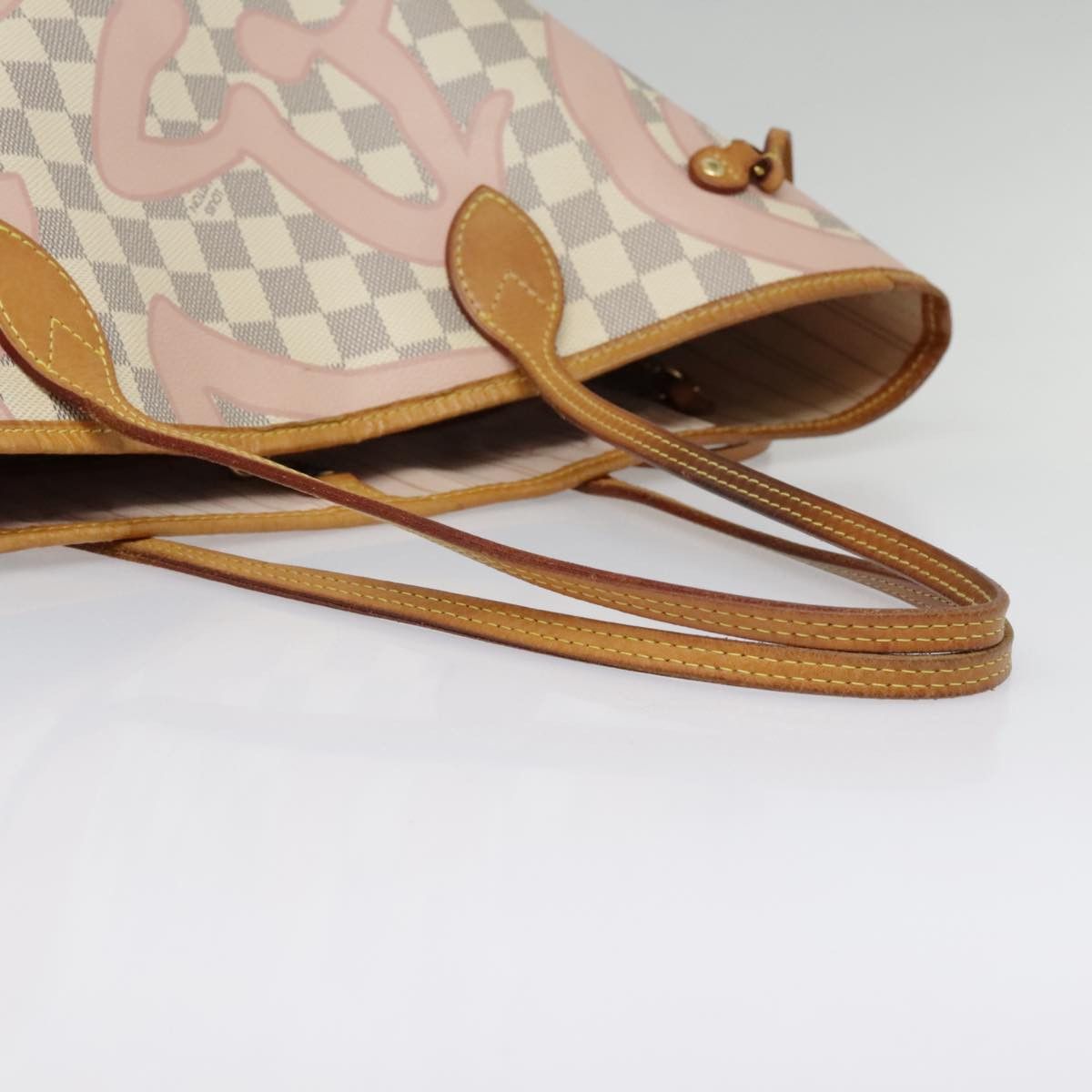 Louis Vuitton Neverfull Mm White Canvas Tote Bag (Pre-Owned) Size ONE SIZE - 5 Thumbnail
