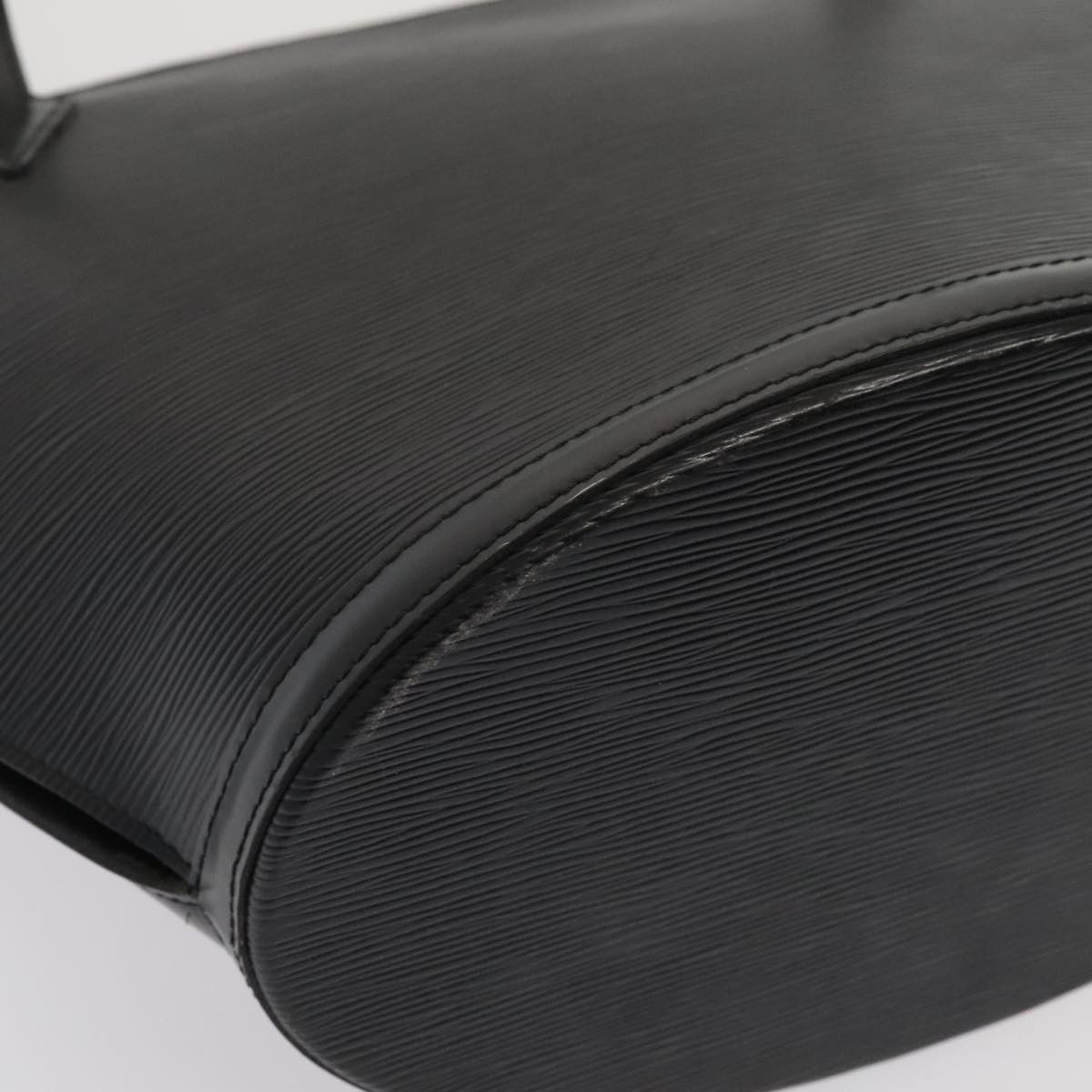 Louis Vuitton Saint Jacques Black Leather Shoulder Bag (Pre-Owned) Size ONE SIZE - 10 Thumbnail