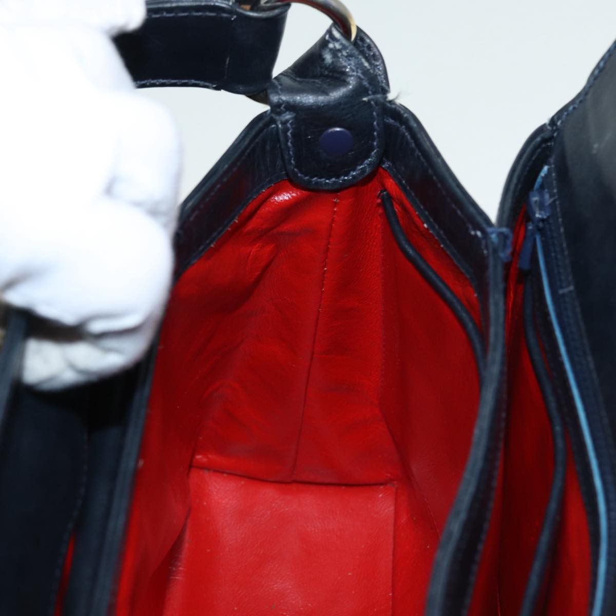 Gucci Black Leather Shoulder Bag (Pre-Owned) Size ONE SIZE - 20 Thumbnail