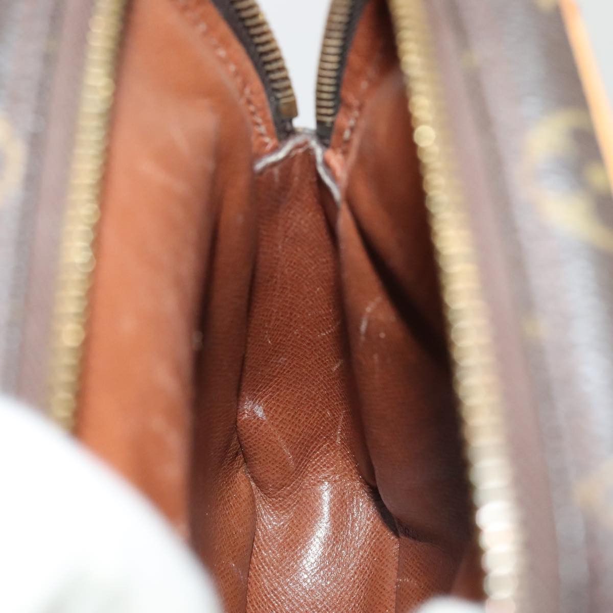 Louis Vuitton Mini Amazone Brown Canvas Shoulder Bag (Pre-Owned) Size ONE SIZE - 20 Thumbnail