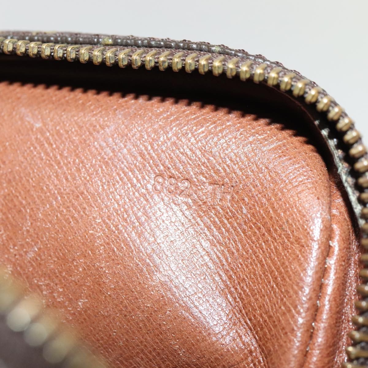 Louis Vuitton Mini Amazone Brown Canvas Shoulder Bag (Pre-Owned) Size ONE SIZE - 13 Thumbnail