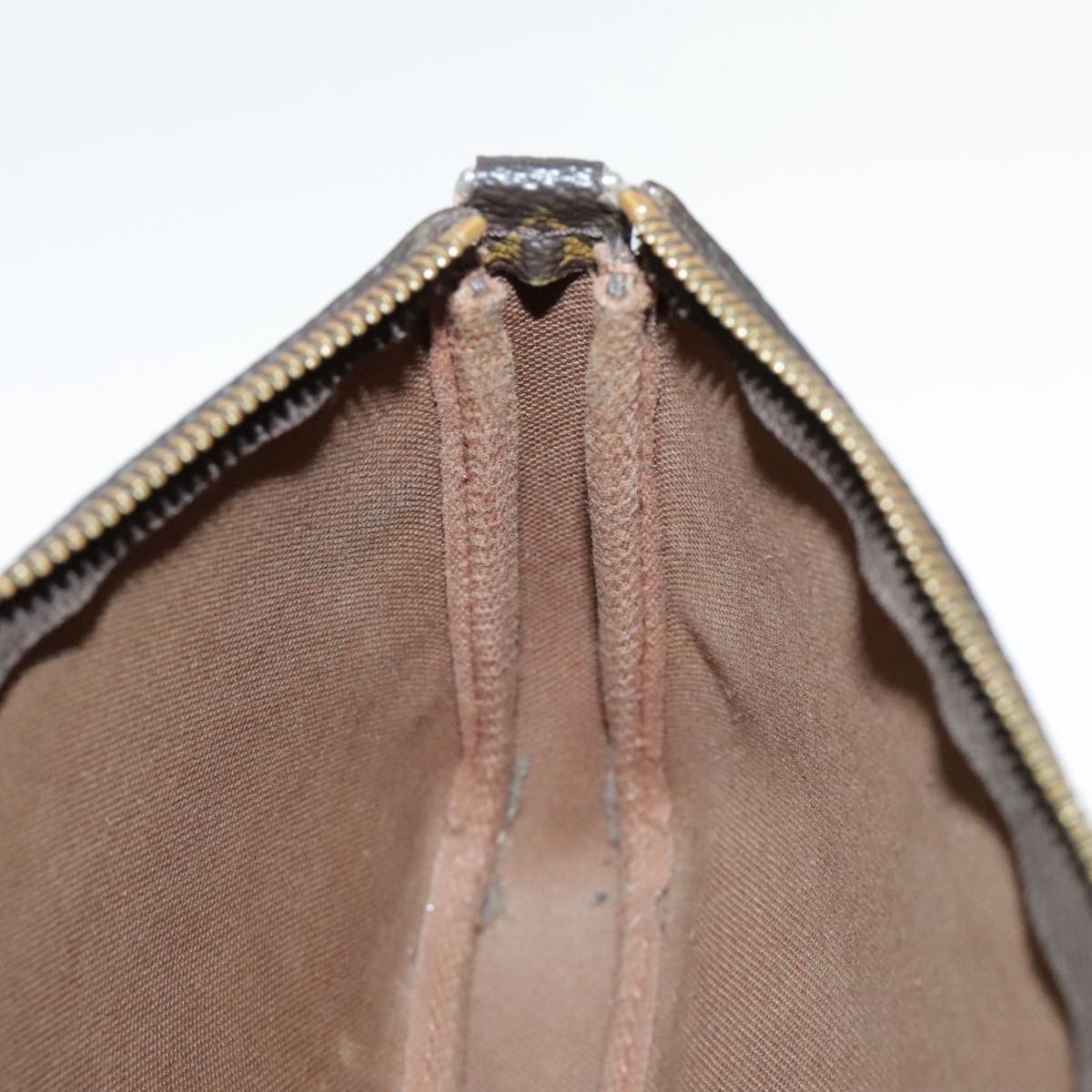 Louis Vuitton Pochette Accessoire Brown Canvas Clutch Bag (Pre-Owned) Size ONE SIZE - 20 Thumbnail