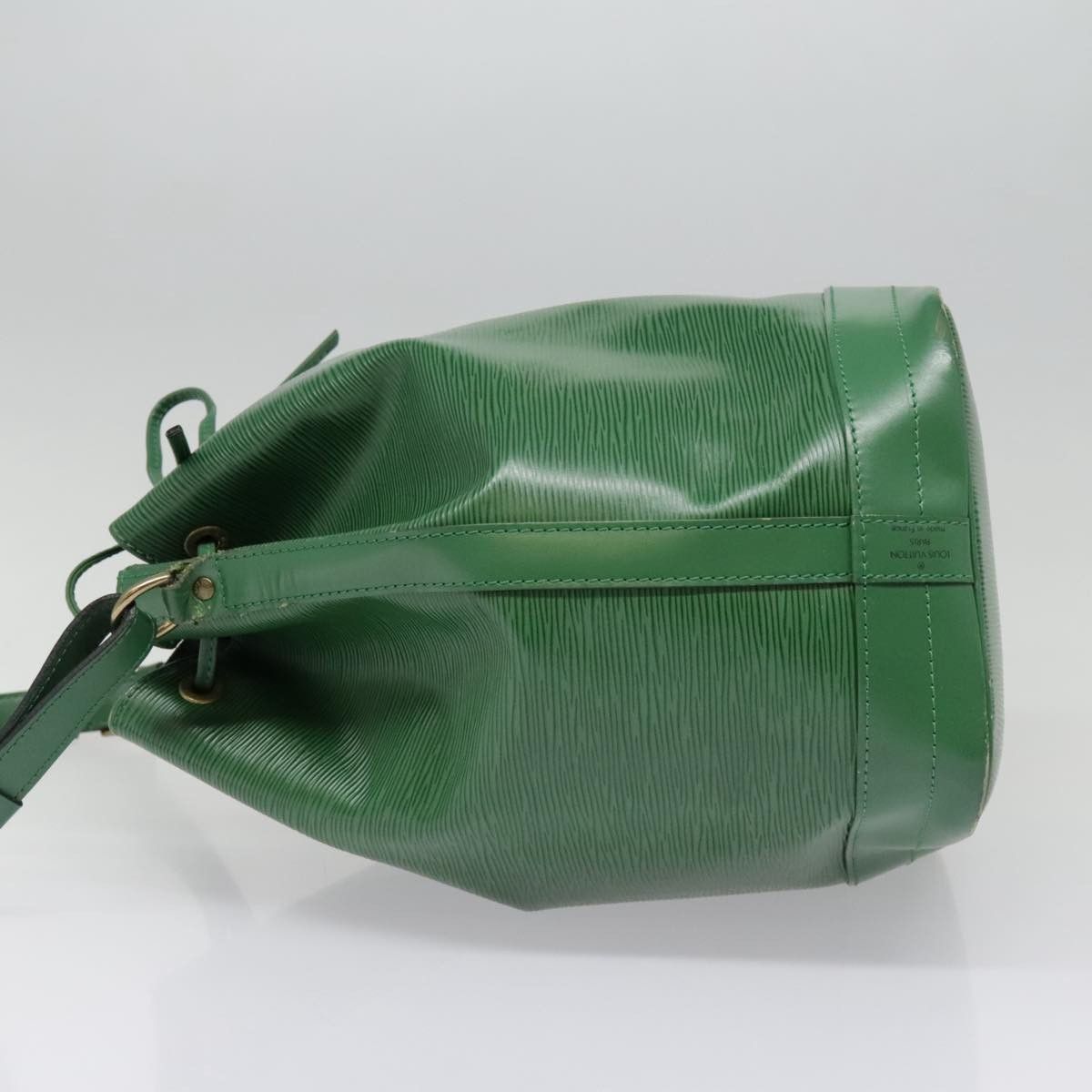 Louis Vuitton Noé Green Leather Shoulder Bag (Pre-Owned) Size ONE SIZE - 3 Thumbnail