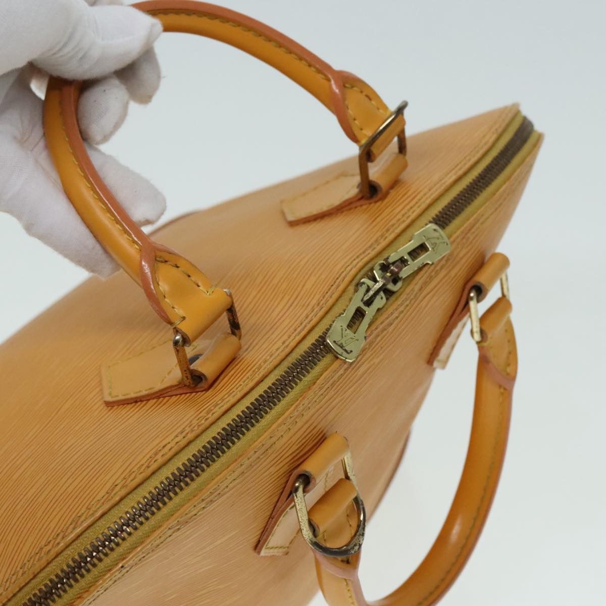 Louis Vuitton Yellow Leather Handbag (Pre-Owned) Size ONE SIZE - 15 Thumbnail