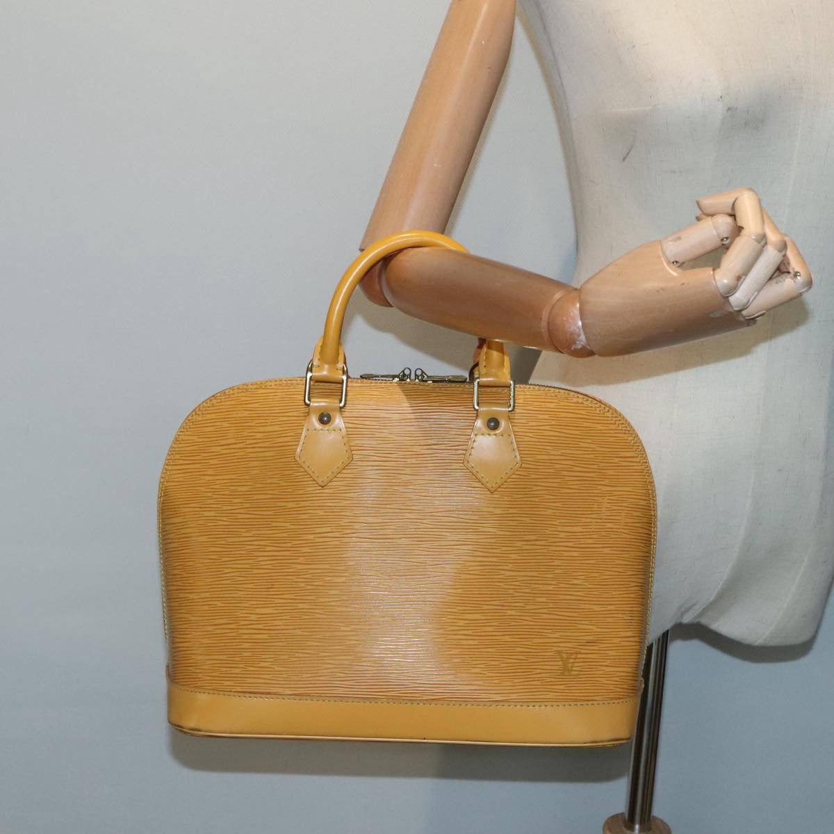 Louis Vuitton Yellow Leather Handbag (Pre-Owned) Size ONE SIZE - 17 Thumbnail