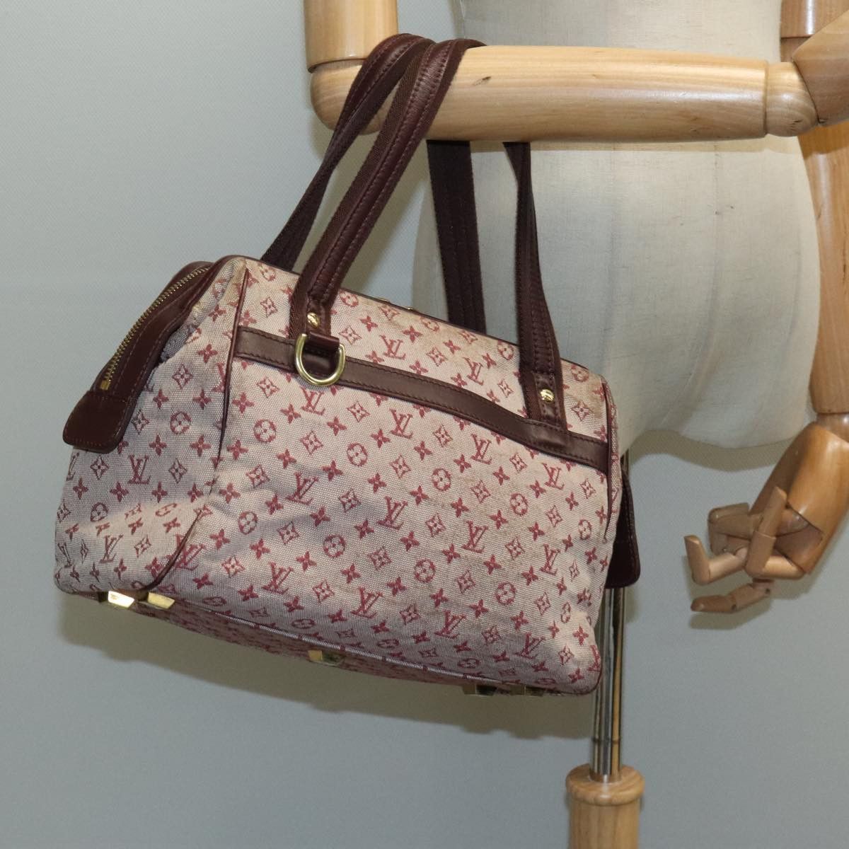 Louis Vuitton Josephine Red Canvas Handbag (Pre-Owned) Size ONE SIZE - 11 Thumbnail