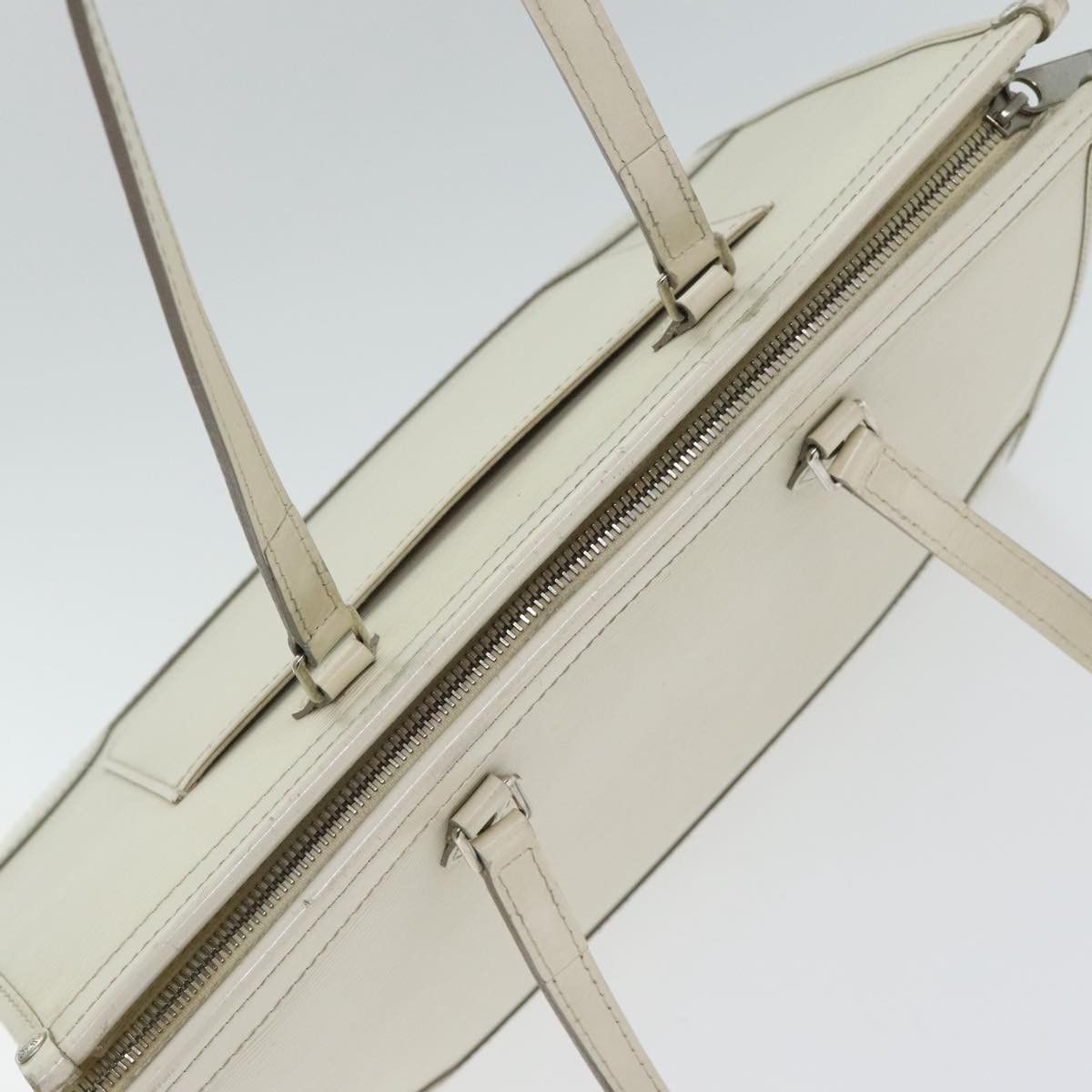 Louis Vuitton Madelaine Ecru Leather Handbag (Pre-Owned) Size ONE SIZE - 16 Thumbnail