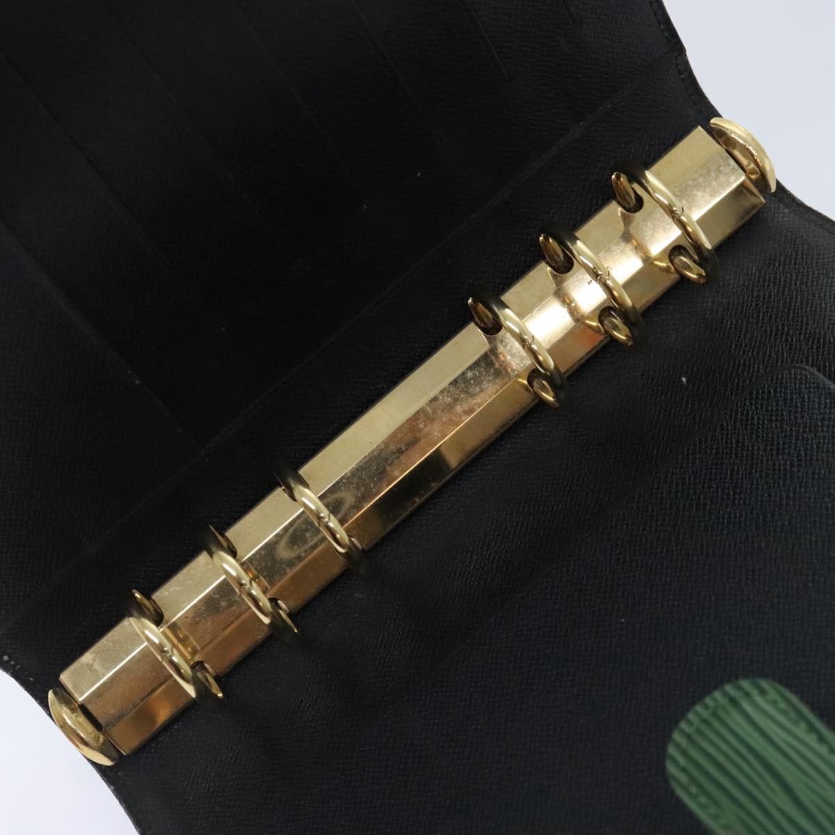 Louis Vuitton Agenda Mm Green Leather Wallet (Pre-Owned) Size ONE SIZE - 18 Thumbnail