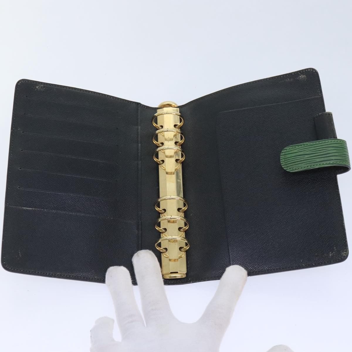 Louis Vuitton Agenda Mm Green Leather Wallet (Pre-Owned) Size ONE SIZE - 9 Thumbnail