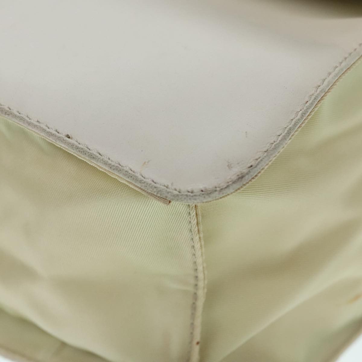 Prada White Leather Shoulder Bag (Pre-Owned) Size ONE SIZE - 8 Thumbnail
