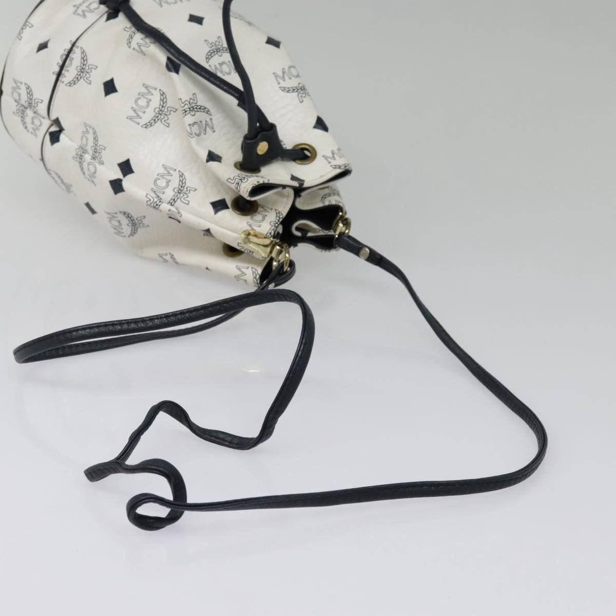 MCM Visetos White Canvas Shoulder Bag (Pre-Owned) Size ONE SIZE - 5 Thumbnail