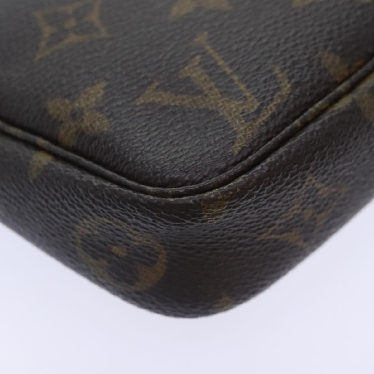 Pochette Accessoire Brown Canvas Shoulder Bag (Pre-Owned)