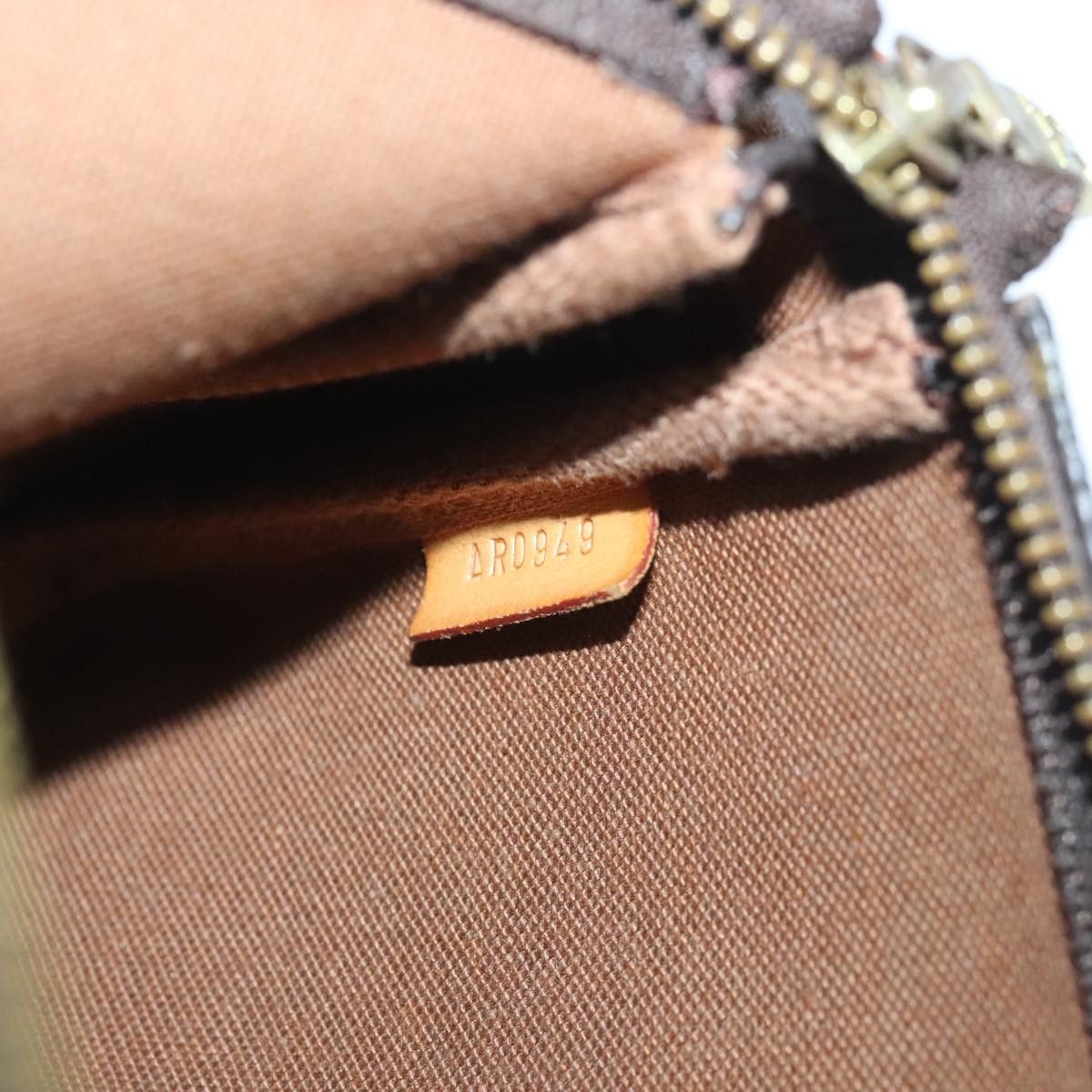 Pochette Accessoire Brown Canvas Shoulder Bag (Pre-Owned)