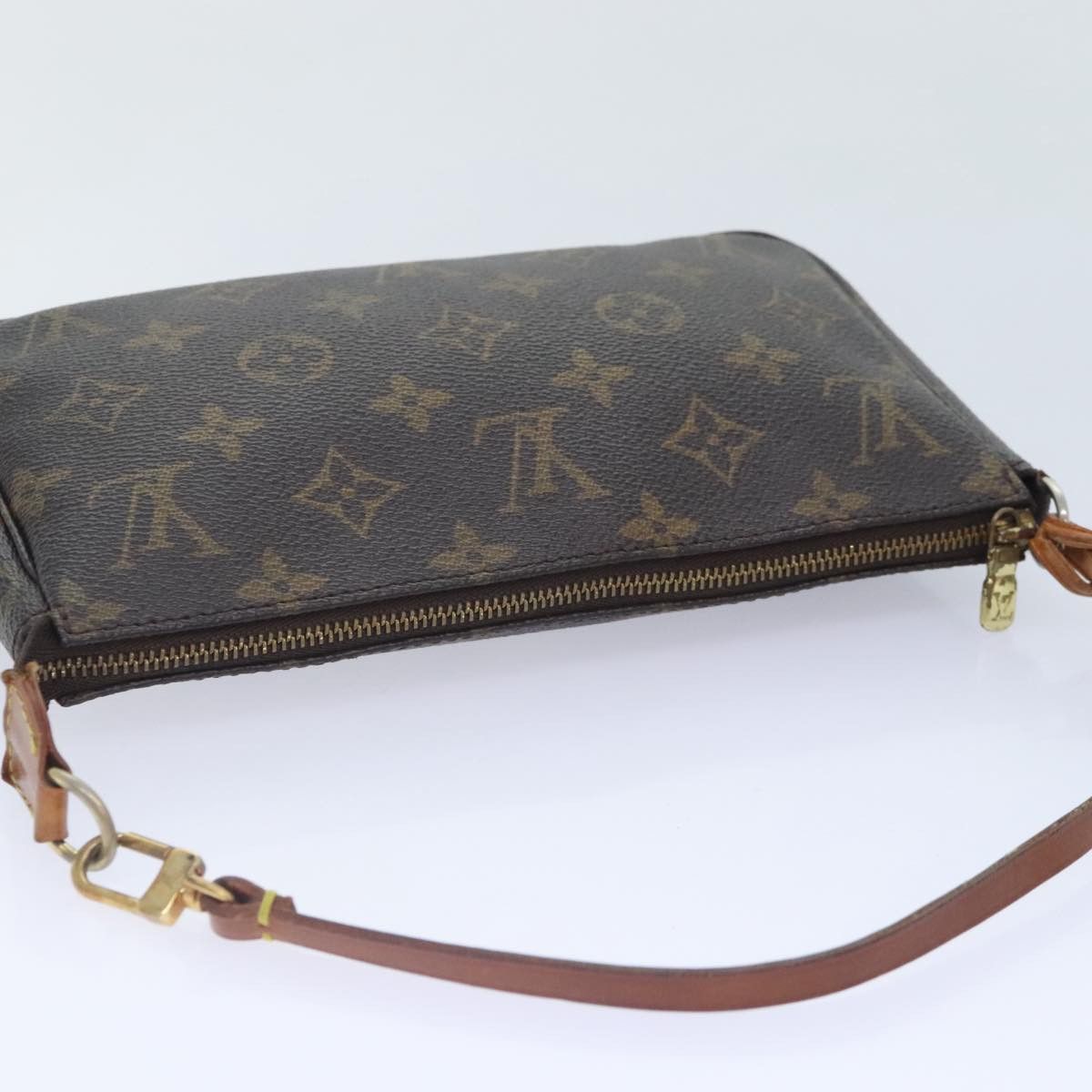 Pochette Accessoire Brown Canvas Shoulder Bag (Pre-Owned)