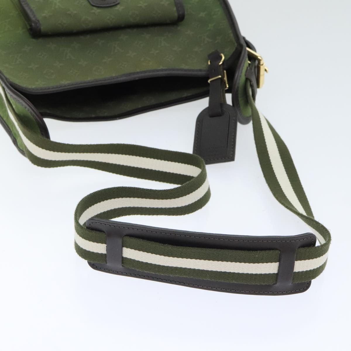 Louis Vuitton Mary Kate Green Canvas Shoulder Bag (Pre-Owned) Size ONE SIZE - 7 Thumbnail