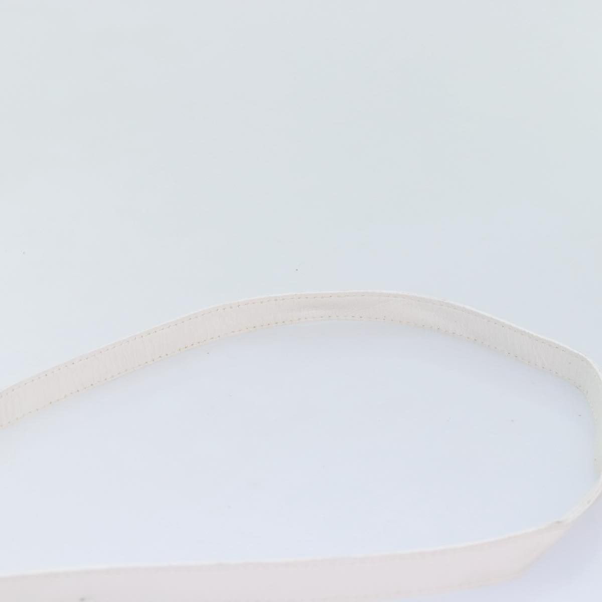 Salvatore Ferragamo White Leather Shoulder Bag (Pre-Owned) Size ONE SIZE - 16 Thumbnail