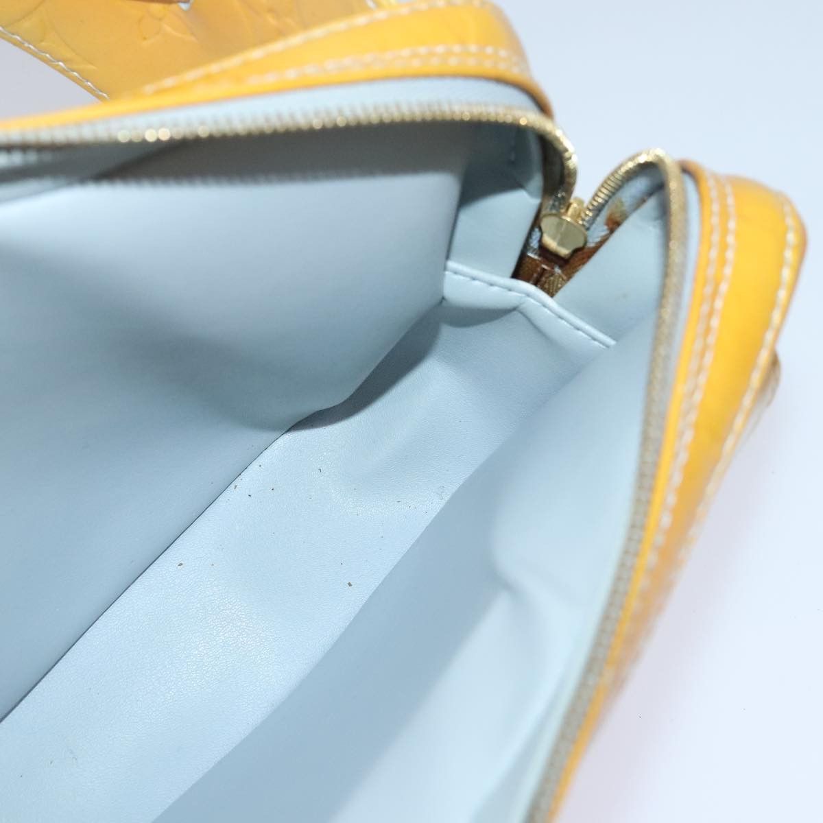Louis Vuitton Fulton Beige Patent Leather Shoulder Bag (Pre-Owned) Size ONE SIZE - 19 Thumbnail