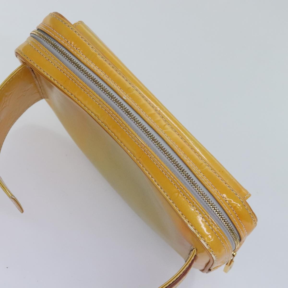 Louis Vuitton Fulton Beige Patent Leather Shoulder Bag (Pre-Owned) Size ONE SIZE - 13 Thumbnail