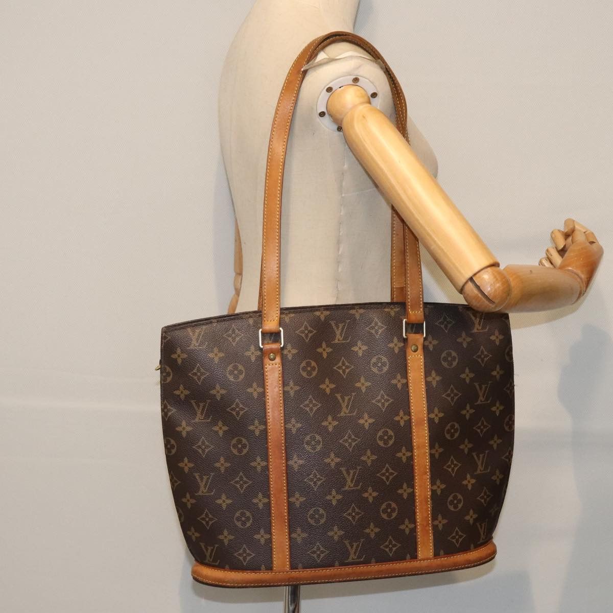 Louis Vuitton Babylone Brown Canvas Tote Bag (Pre-Owned) Size ONE SIZE - 14 Thumbnail