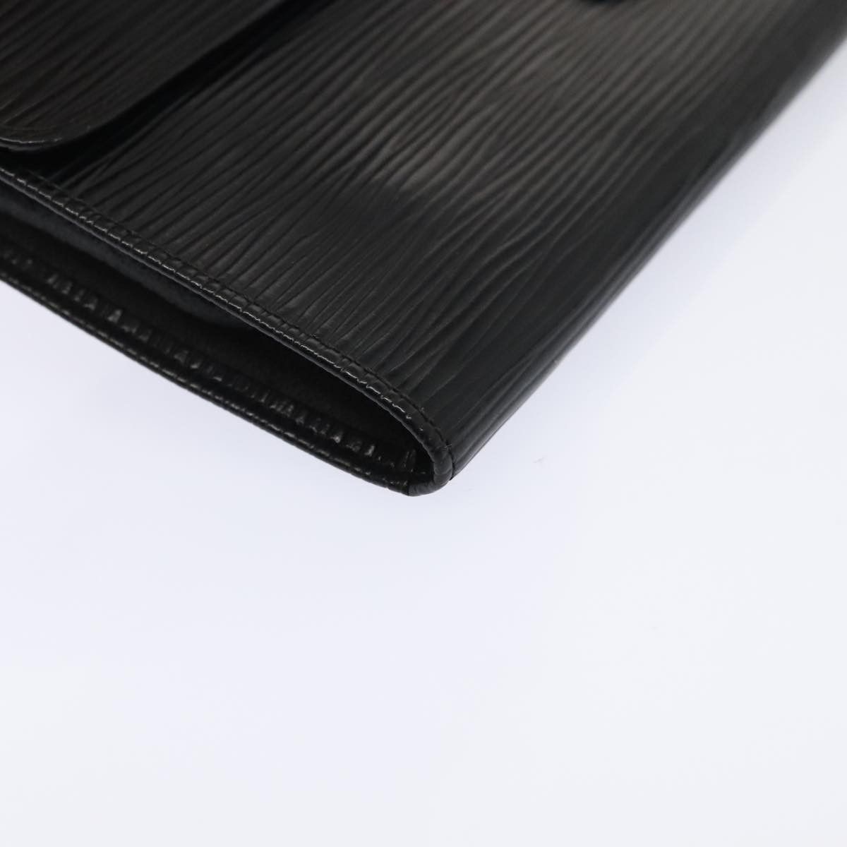 Louis Vuitton Rouleau Black Leather Clutch Bag (Pre-Owned) Size ONE SIZE - 6 Thumbnail