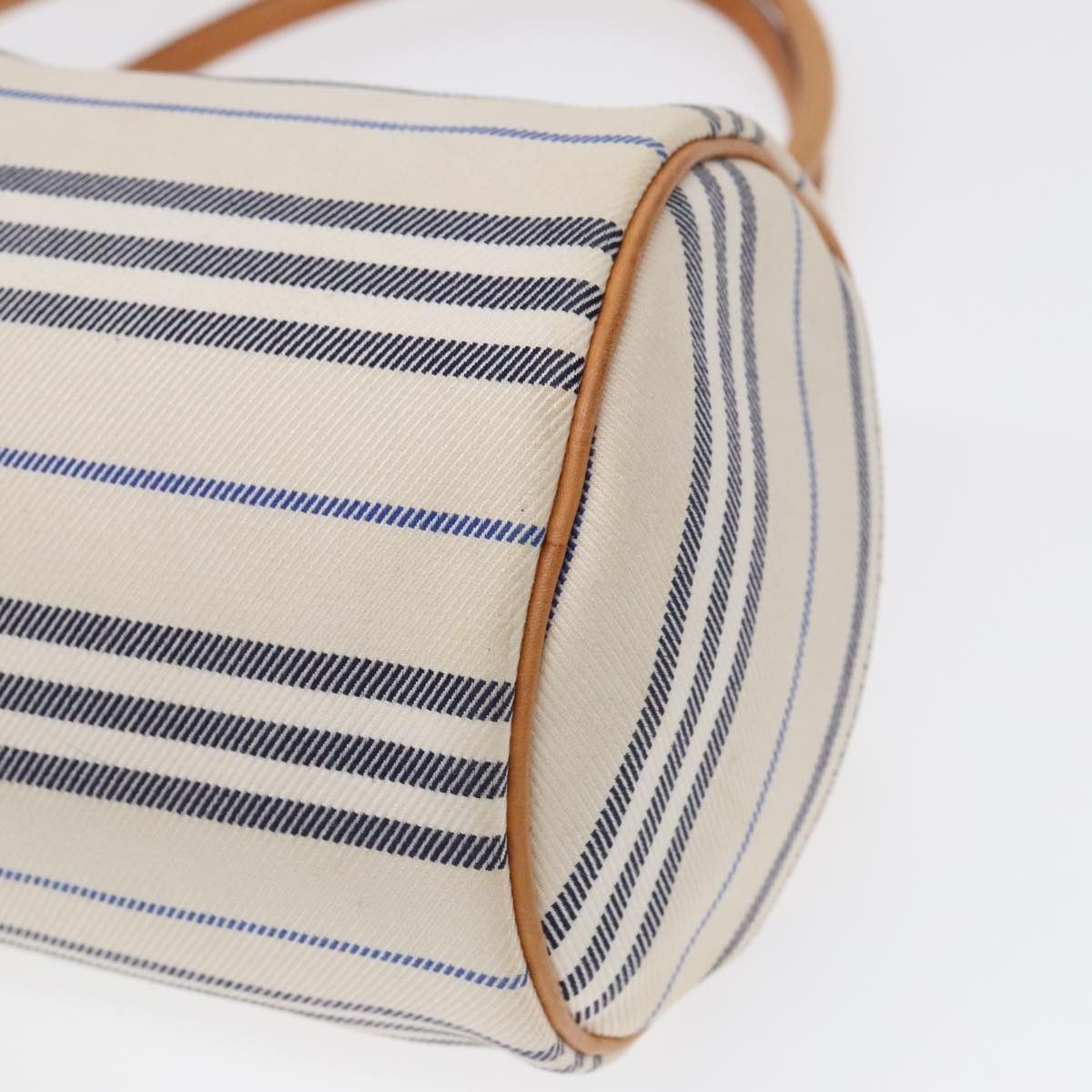 Burberry White Canvas Shoulder Bag (Pre-Owned) Size ONE SIZE - 8 Thumbnail