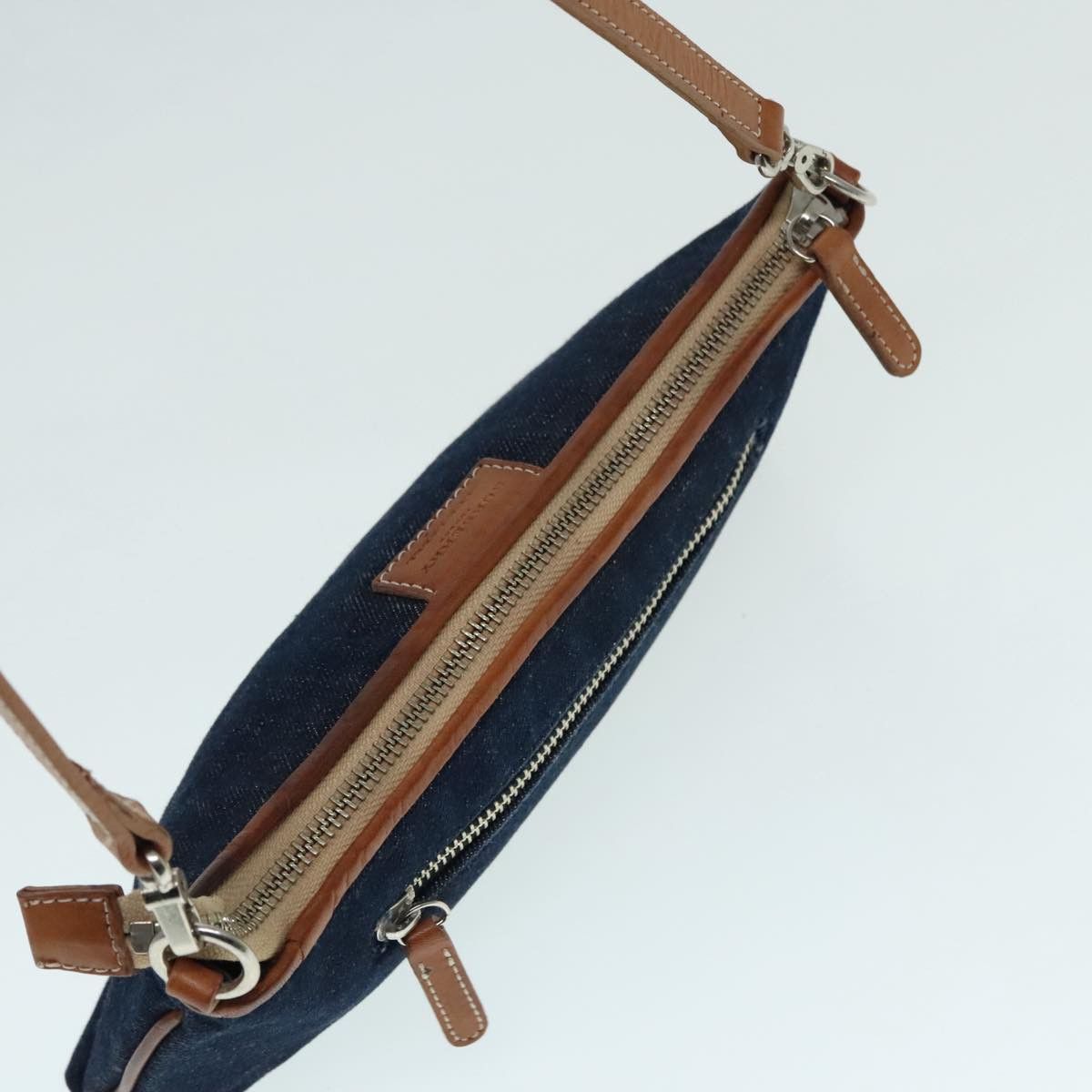 Burberry Navy Canvas Handbag (Pre-Owned) Size ONE SIZE - 10 Thumbnail