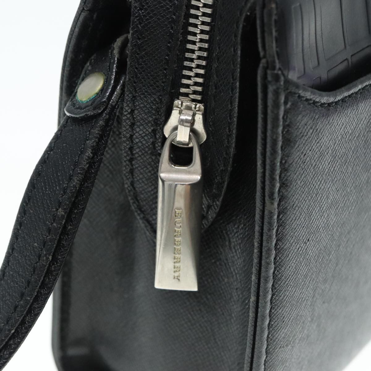 Burberry Black Leather Clutch Bag (Pre-Owned) Size ONE SIZE - 10 Thumbnail