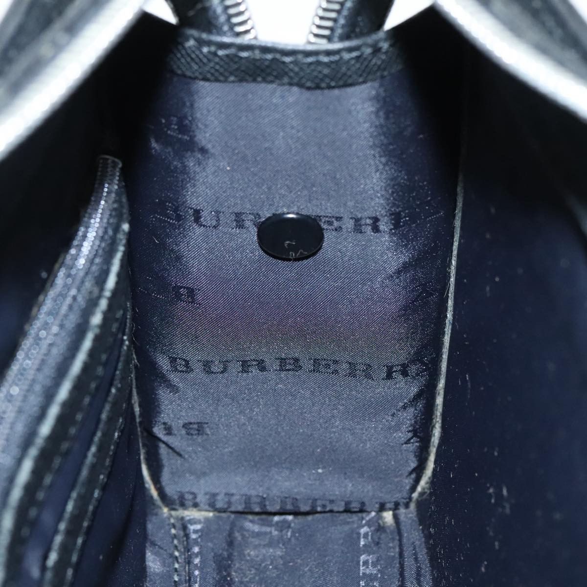 Burberry Black Leather Clutch Bag (Pre-Owned) Size ONE SIZE - 17 Thumbnail