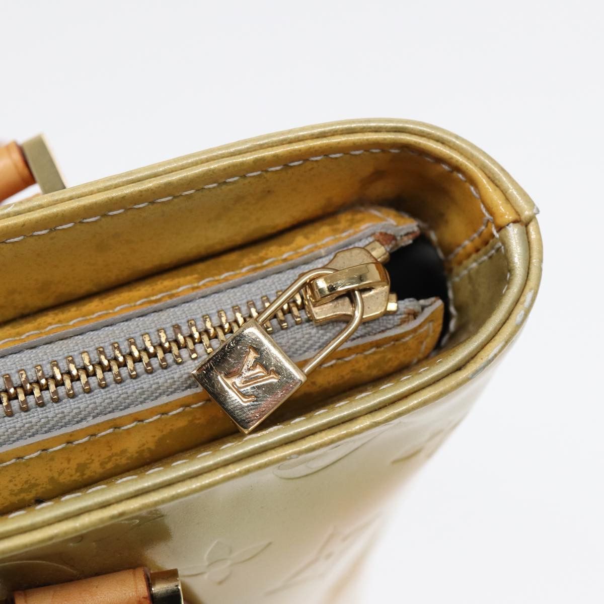 Louis Vuitton Houston Yellow Patent Leather Handbag (Pre-Owned) Size ONE SIZE - 10 Thumbnail