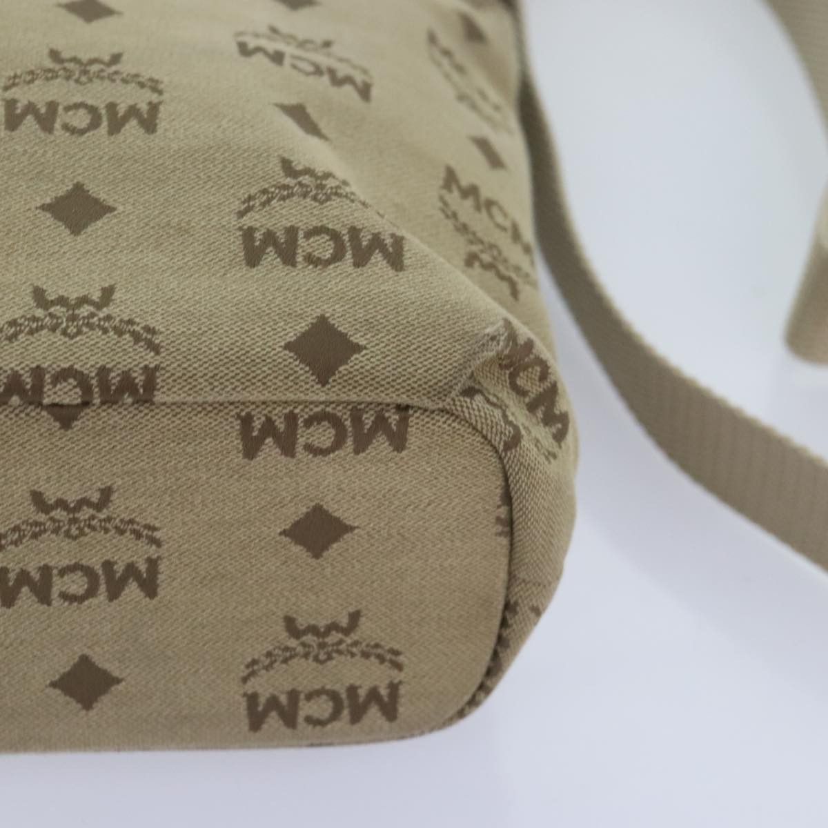 MCM Beige Canvas Shoulder Bag (Pre-Owned) Size ONE SIZE - 9 Thumbnail
