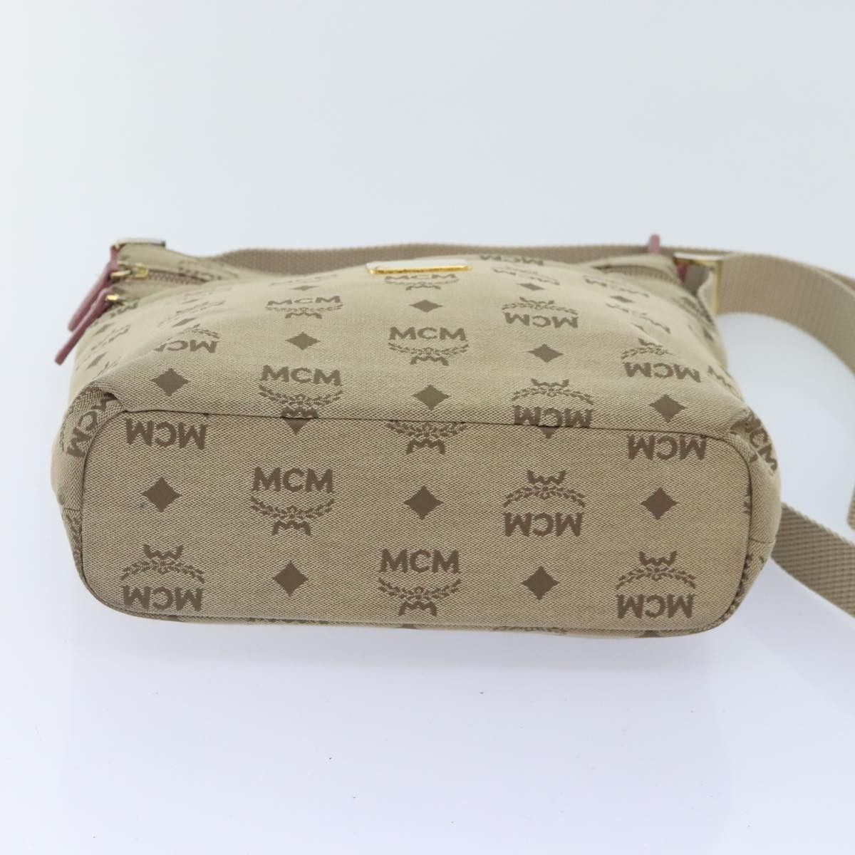 MCM Beige Canvas Shoulder Bag (Pre-Owned) Size ONE SIZE - 17 Thumbnail