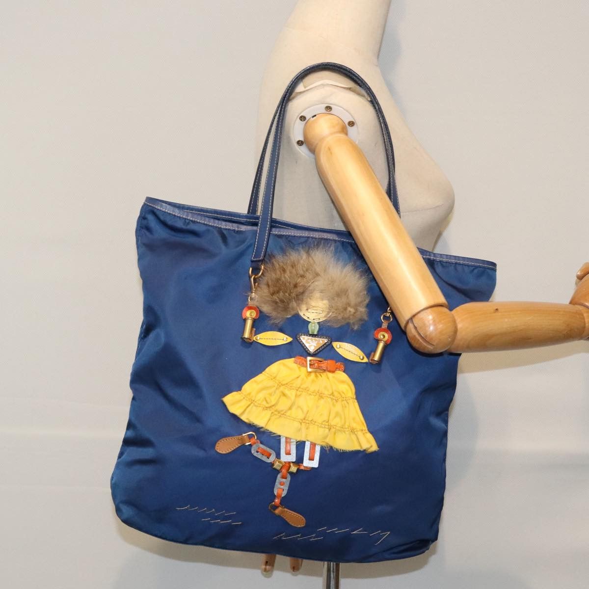 Prada Triangle Logo Blue Synthetic Tote Bag (Pre-Owned) Size ONE SIZE - 14 Thumbnail