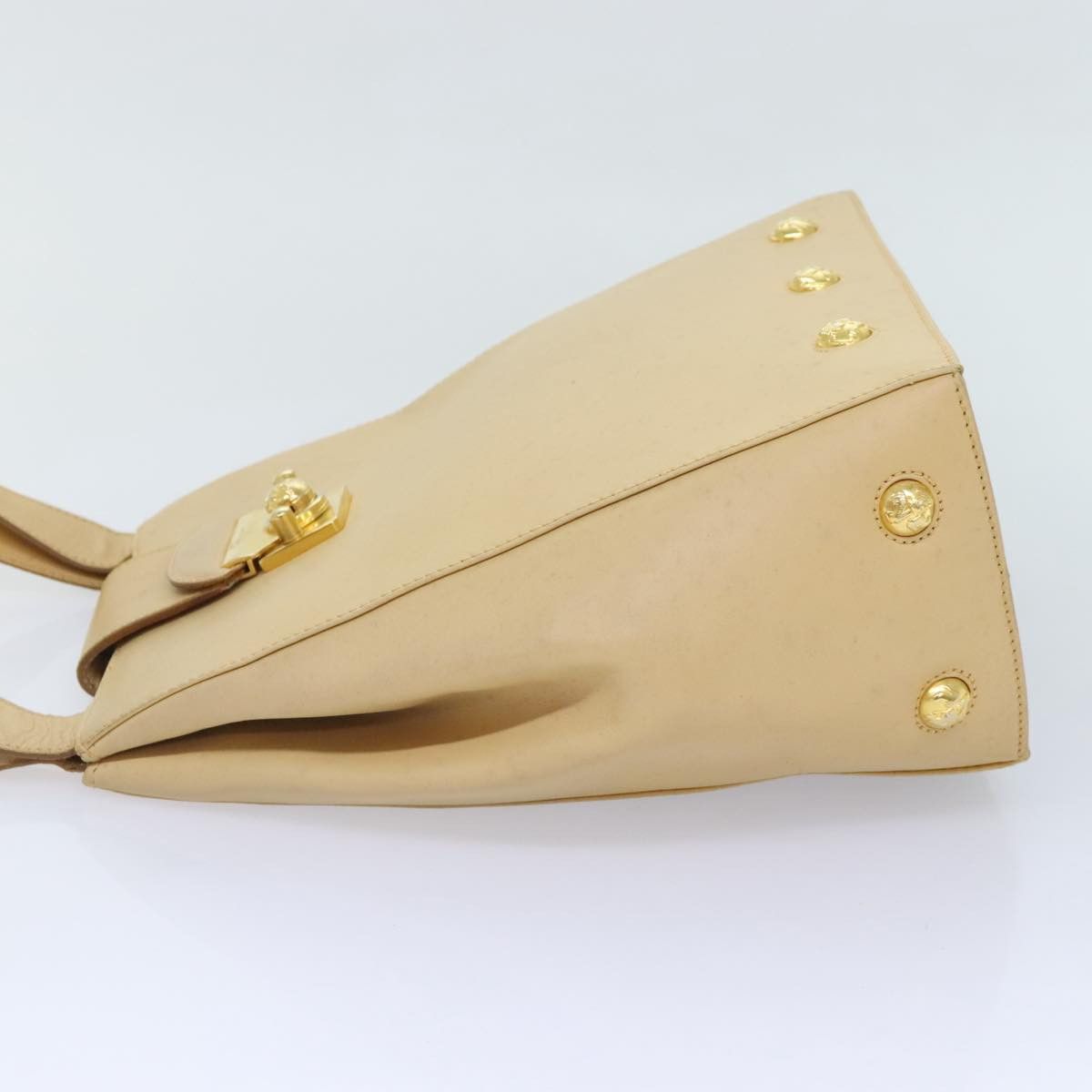 Salvatore Ferragamo Beige Leather Shoulder Bag (Pre-Owned) Size ONE SIZE - 4 Thumbnail