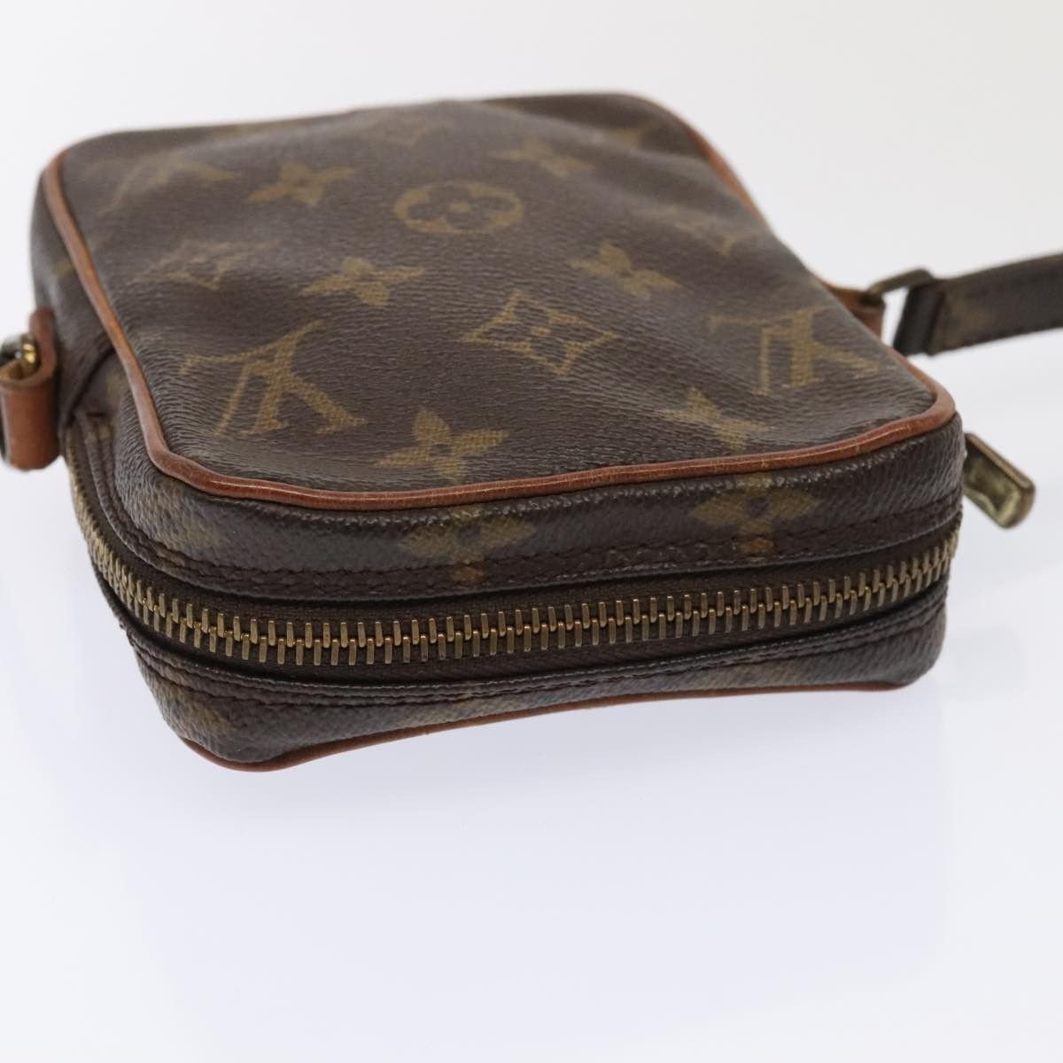 Louis Vuitton Danube Brown Canvas Shoulder Bag (Pre-Owned) Size ONE SIZE - 10 Thumbnail