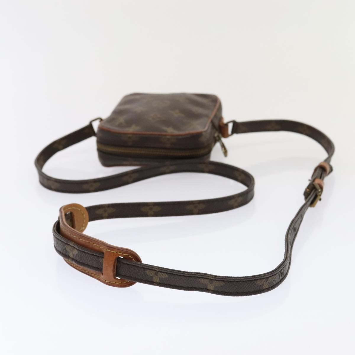 Louis Vuitton Danube Brown Canvas Shoulder Bag (Pre-Owned) Size ONE SIZE - 5 Thumbnail