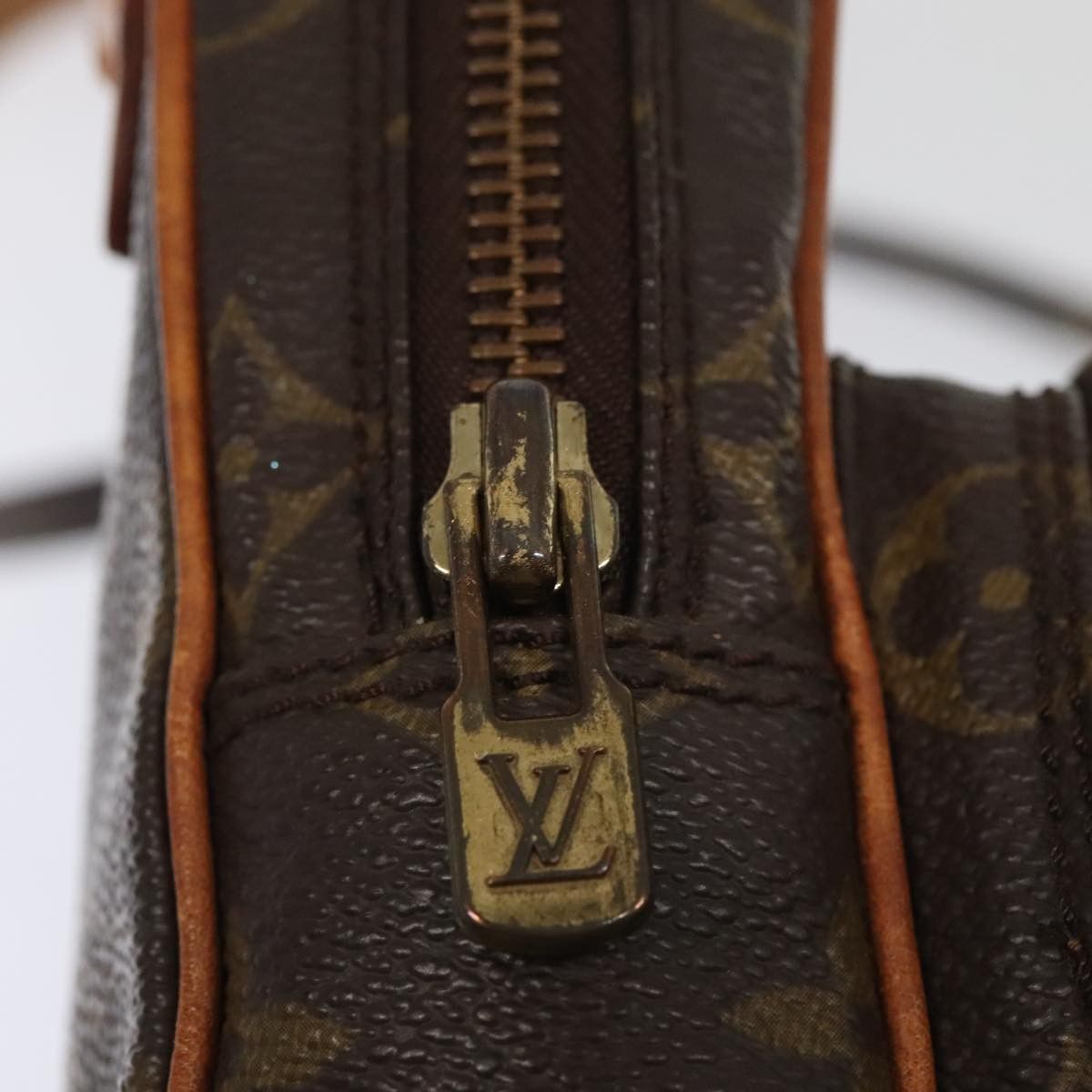 Louis Vuitton Amazon Brown Canvas Shoulder Bag (Pre-Owned) Size ONE SIZE - 10 Thumbnail