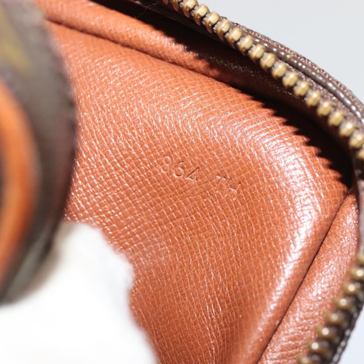 Louis Vuitton Amazon Brown Canvas Shoulder Bag (Pre-Owned) Size ONE SIZE - 12 Thumbnail