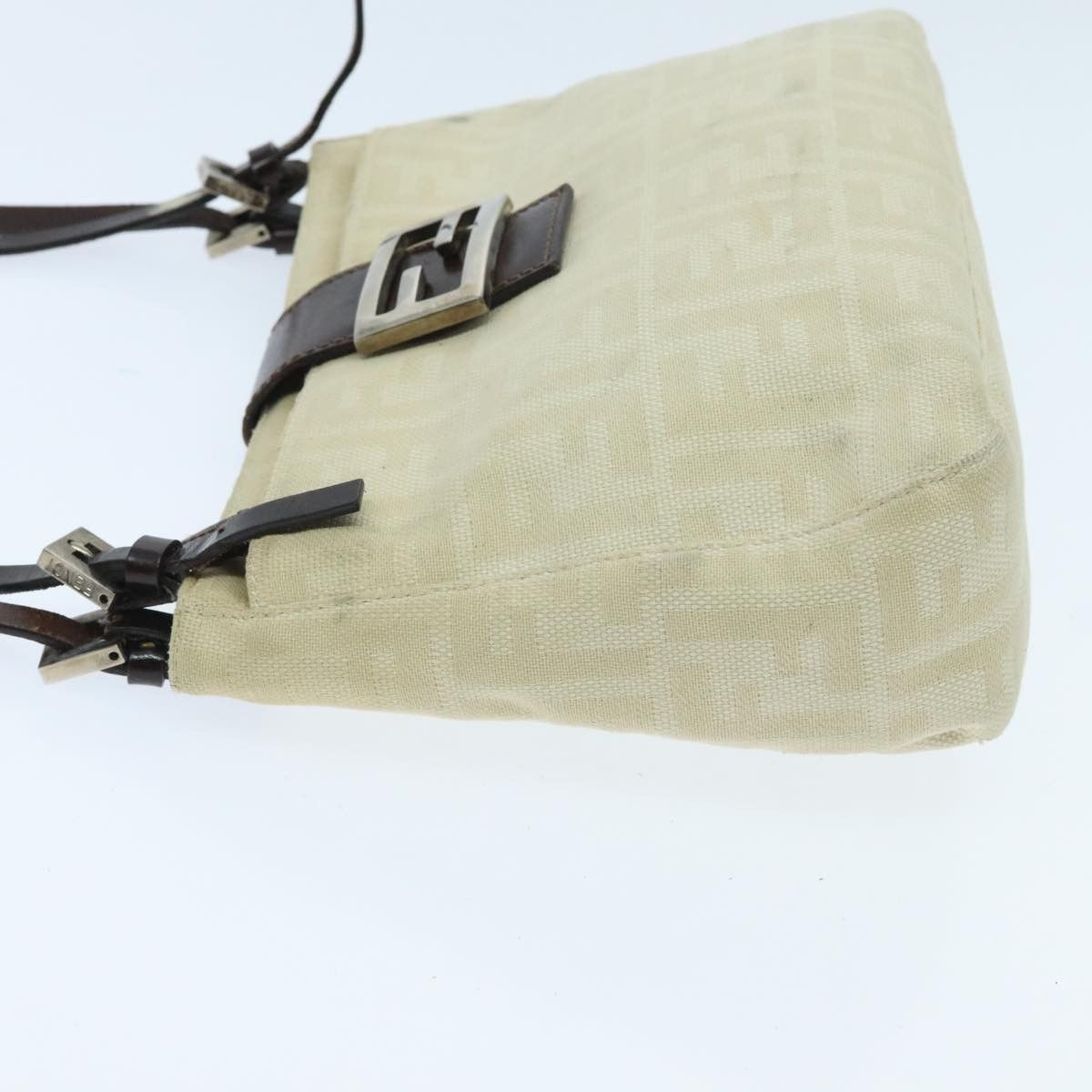 Fendi Mamma Baguette Beige Canvas Shoulder Bag (Pre-Owned) Size ONE SIZE - 4 Thumbnail
