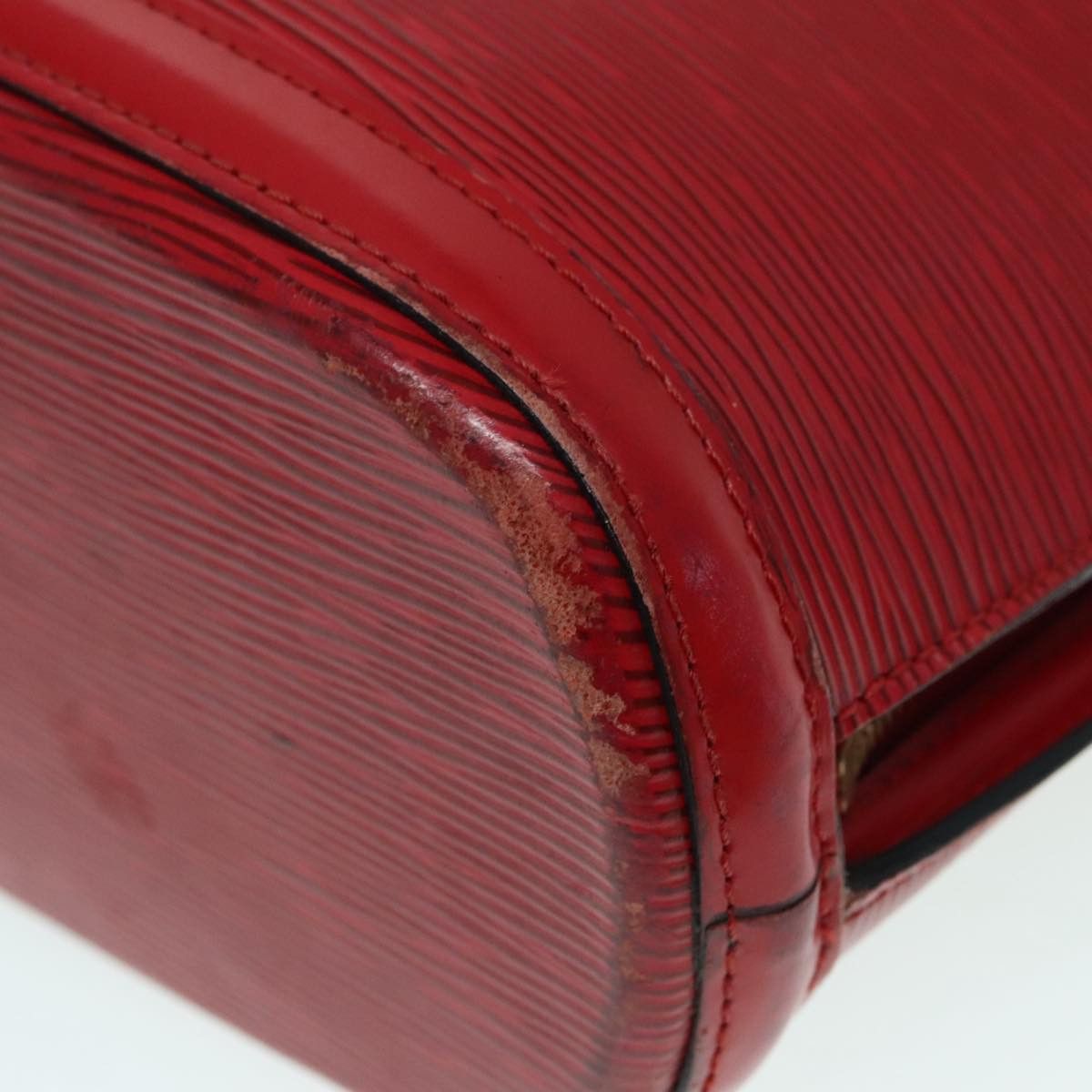 Louis Vuitton Lussac Red Leather Shoulder Bag (Pre-Owned) Size ONE SIZE - 17 Thumbnail