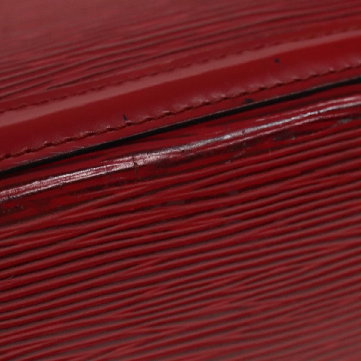 Louis Vuitton Lussac Red Leather Shoulder Bag (Pre-Owned) Size ONE SIZE - 16 Thumbnail