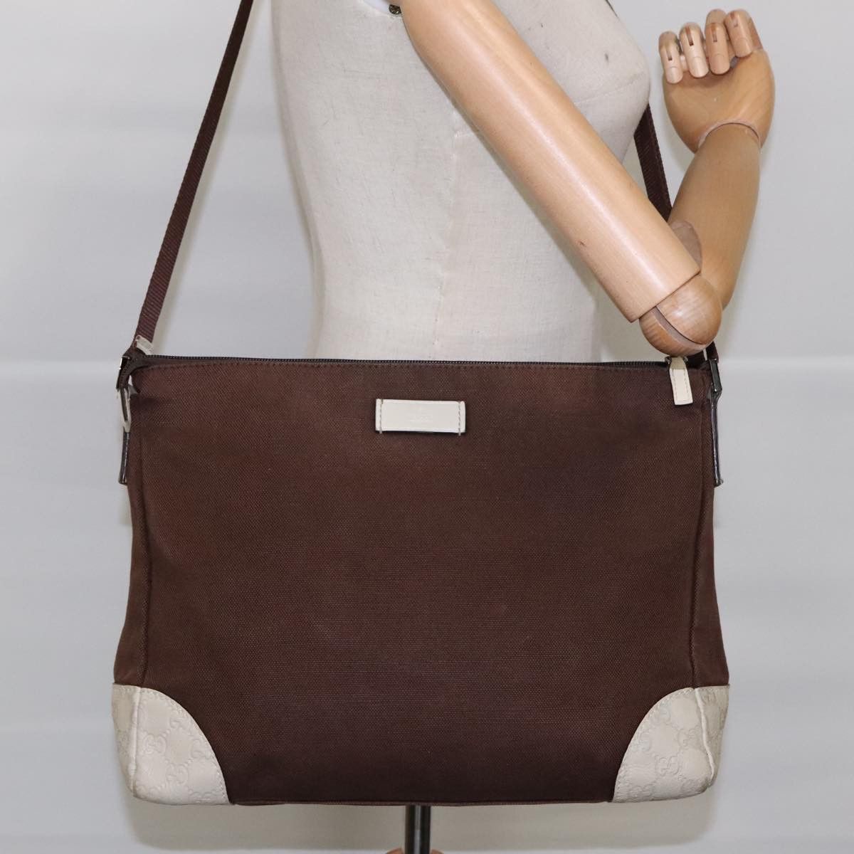 Gucci Brown Canvas Shoulder Bag (Pre-Owned) Size ONE SIZE - 15 Thumbnail