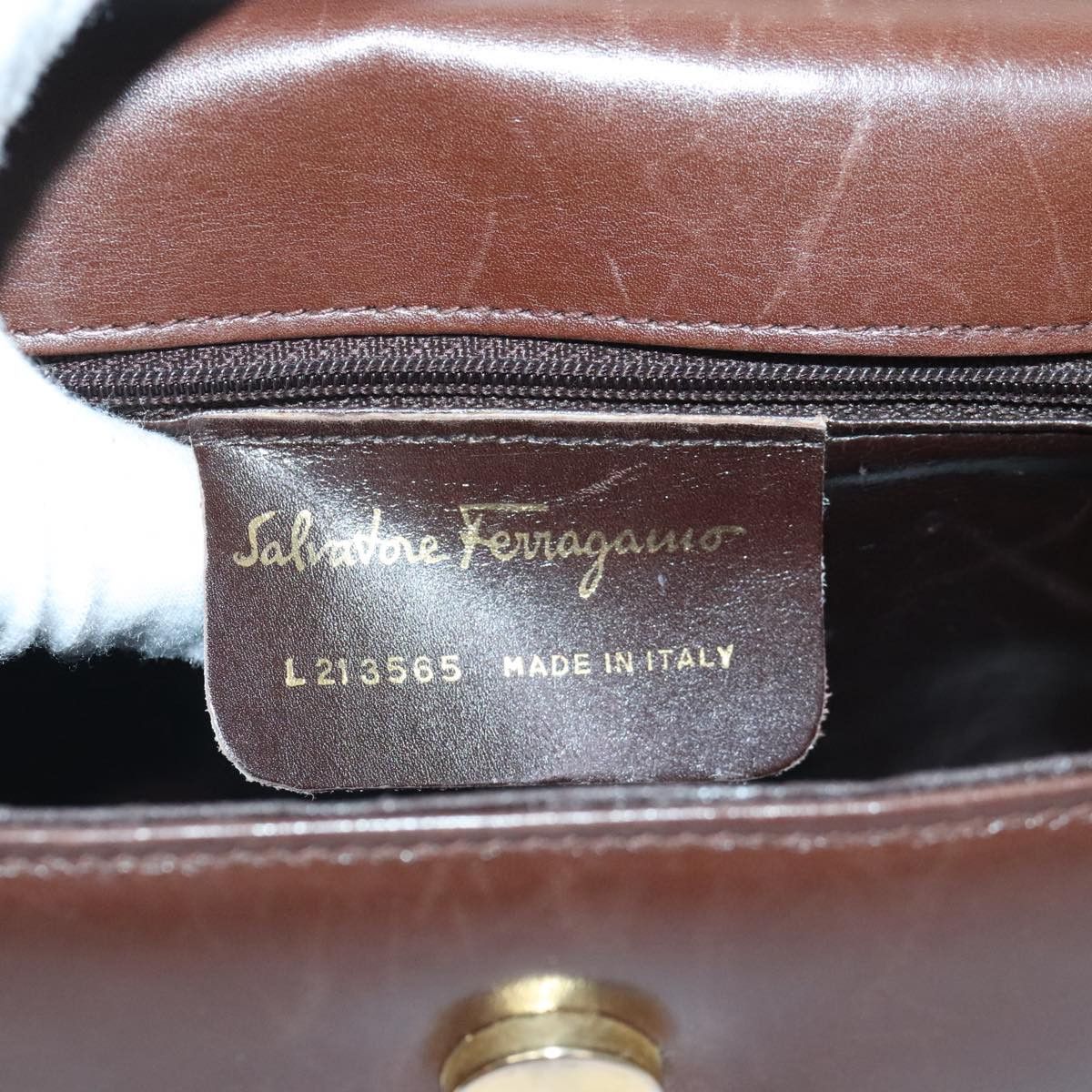 Salvatore Ferragamo Brown Leather Shoulder Bag (Pre-Owned) Size ONE SIZE - 11 Thumbnail