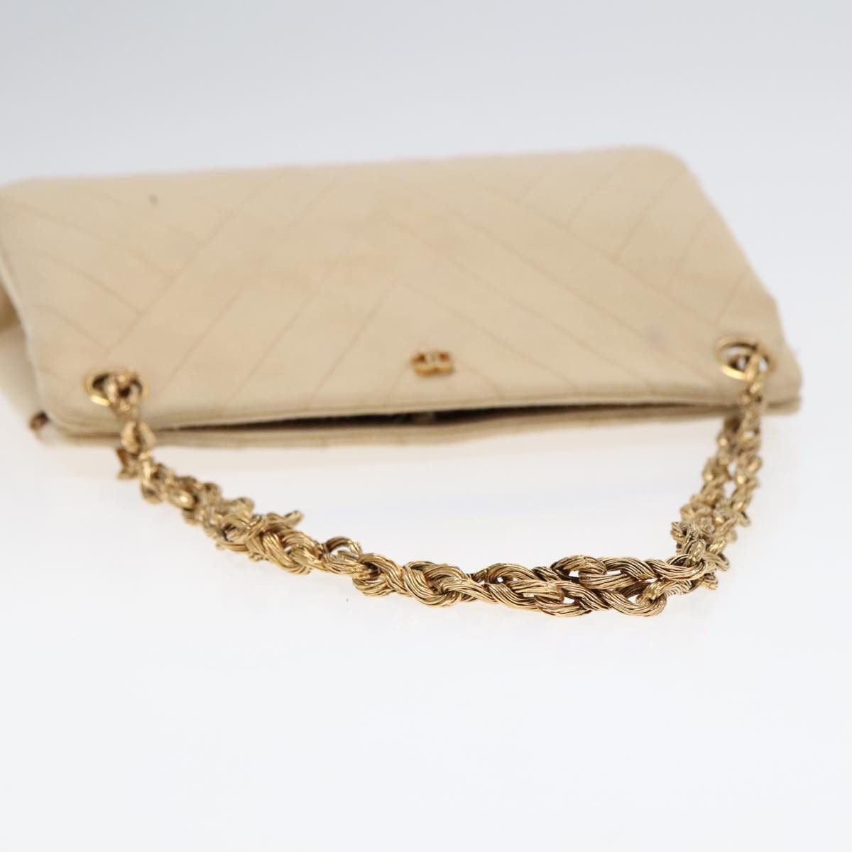 Chanel V-Stich Beige Cotton Shoulder Bag (Pre-Owned) Size ONE SIZE - 12 Thumbnail