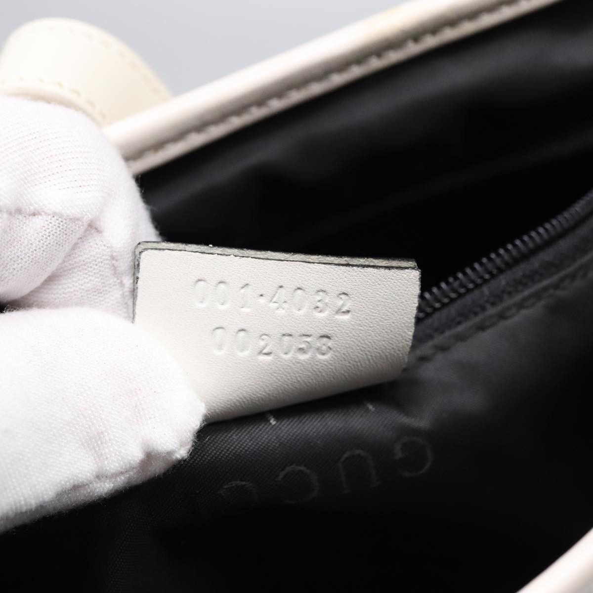 Gucci White Leather Shoulder Bag (Pre-Owned) Size ONE SIZE - 12 Thumbnail