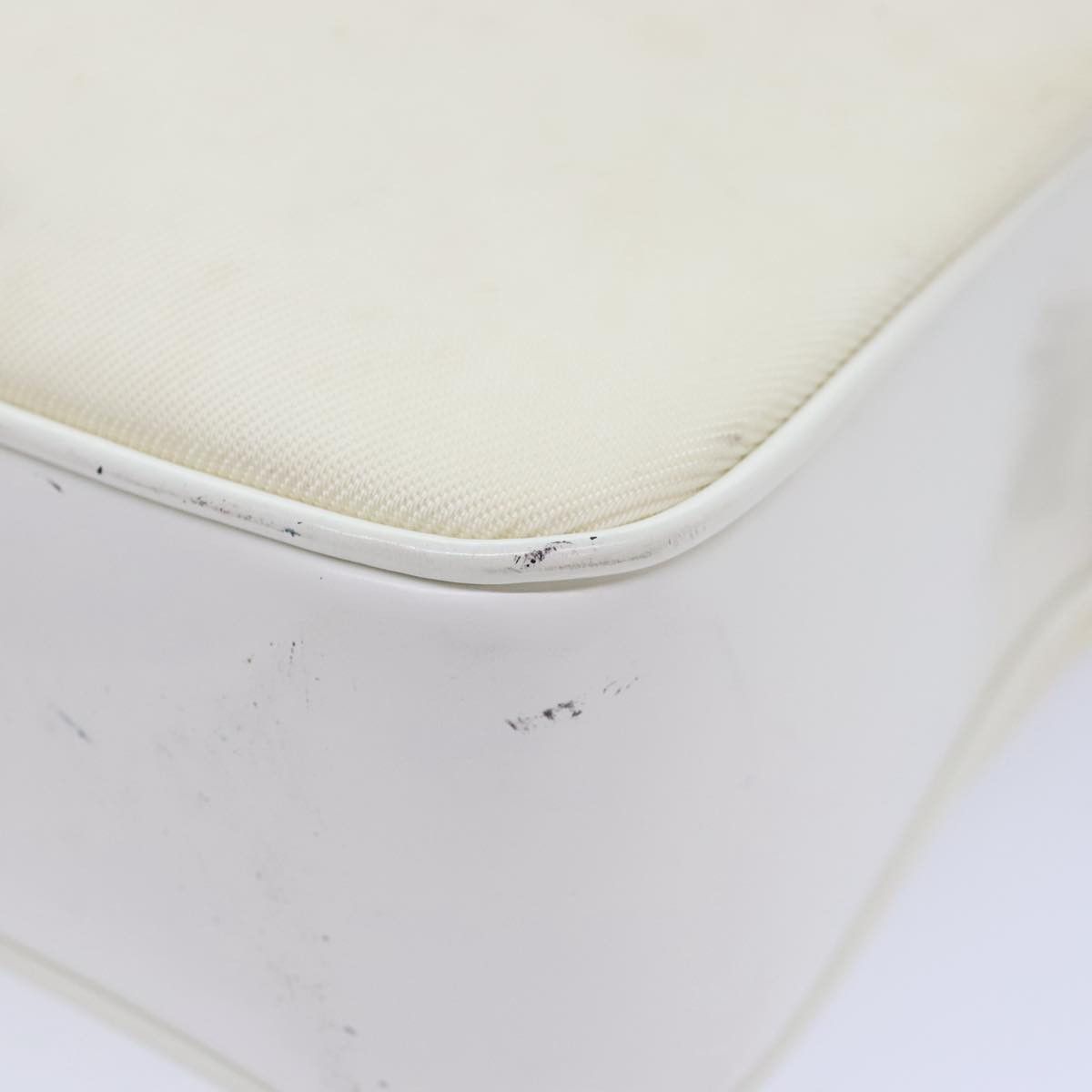 Gucci Bamboo White Leather Handbag (Pre-Owned) Size ONE SIZE - 17 Thumbnail