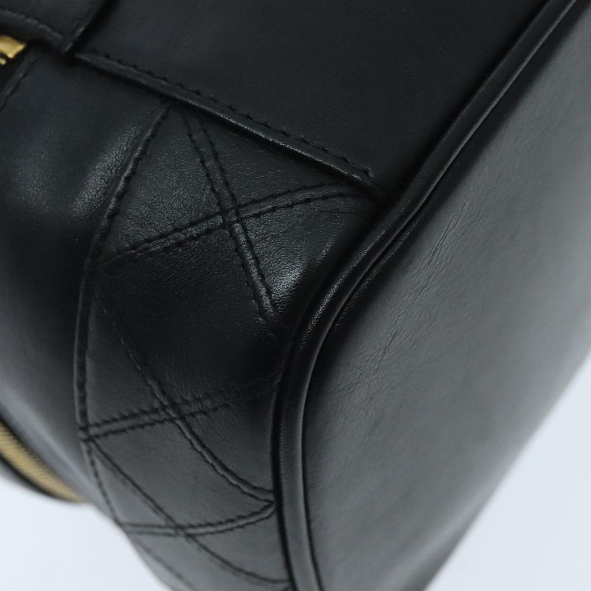 Chanel Vanity Black Leather Clutch Bag (Pre-Owned) Size ONE SIZE - 5 Thumbnail