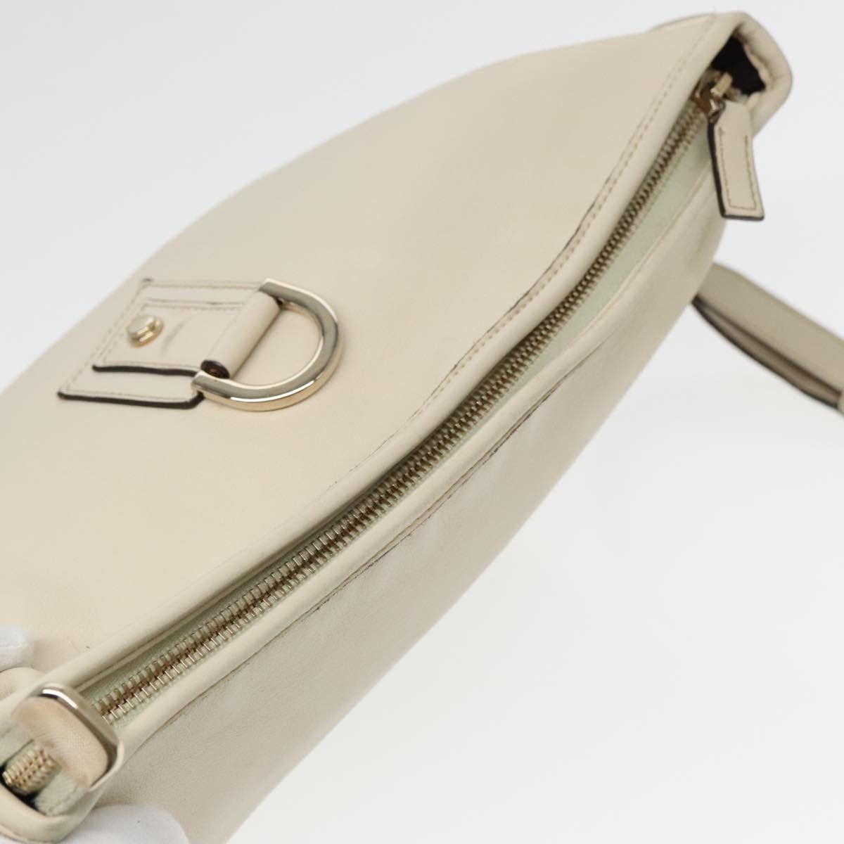 Gucci Abbey Beige Leather Shoulder Bag (Pre-Owned) Size ONE SIZE - 17 Thumbnail