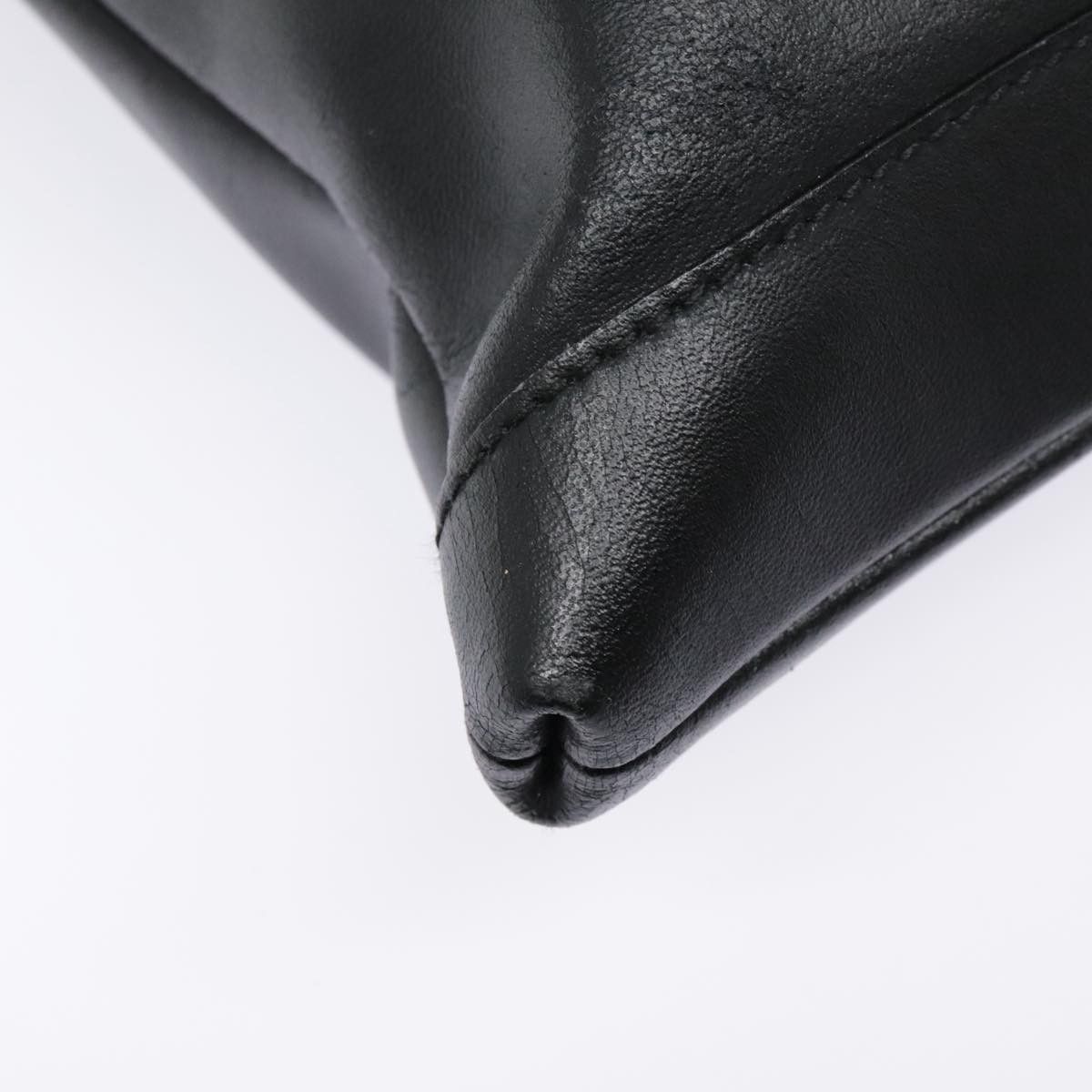 Salvatore Ferragamo Black Leather Shoulder Bag (Pre-Owned) Size ONE SIZE - 8 Thumbnail