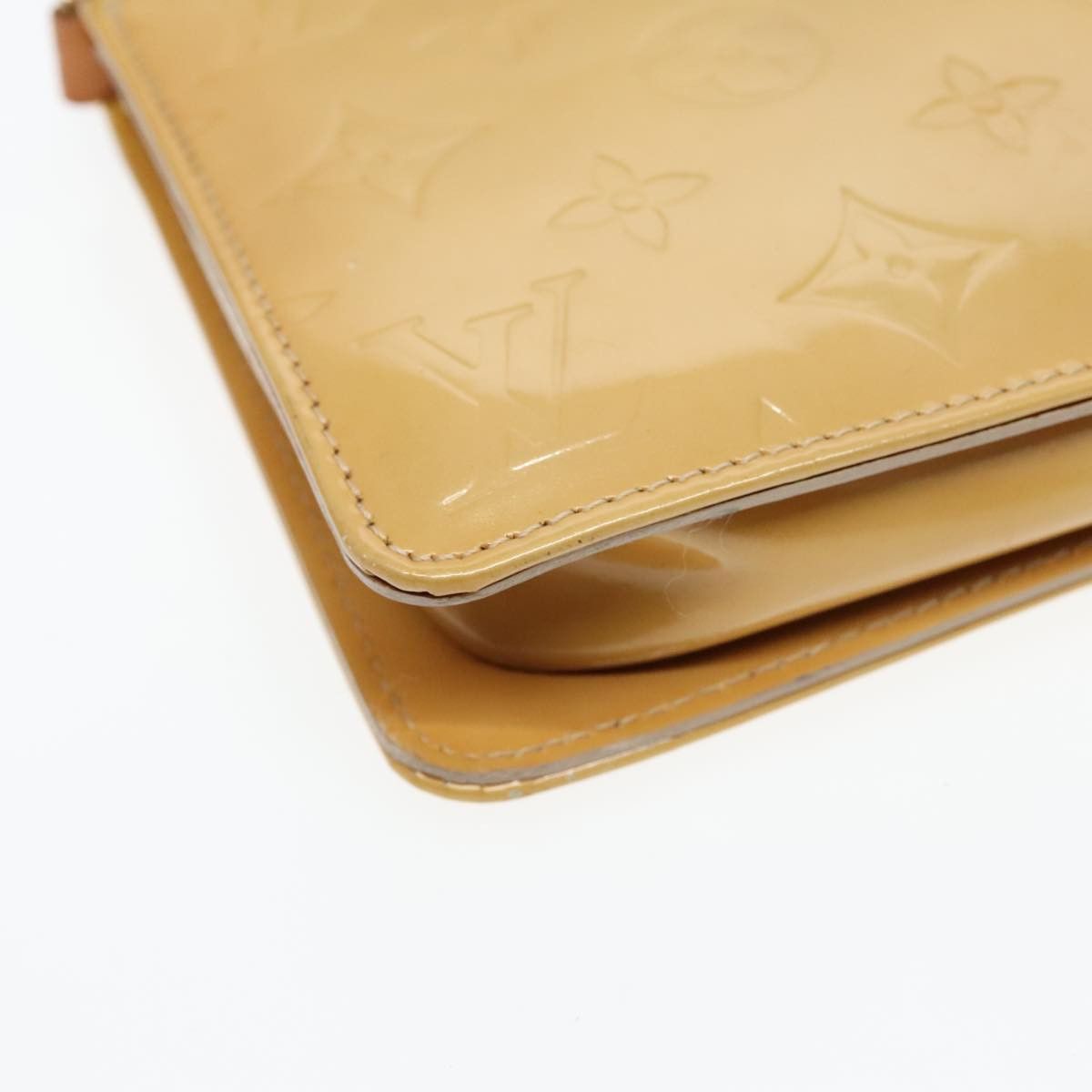 Louis Vuitton Lexington Beige Patent Leather Clutch Bag (Pre-Owned) Size ONE SIZE - 10 Thumbnail
