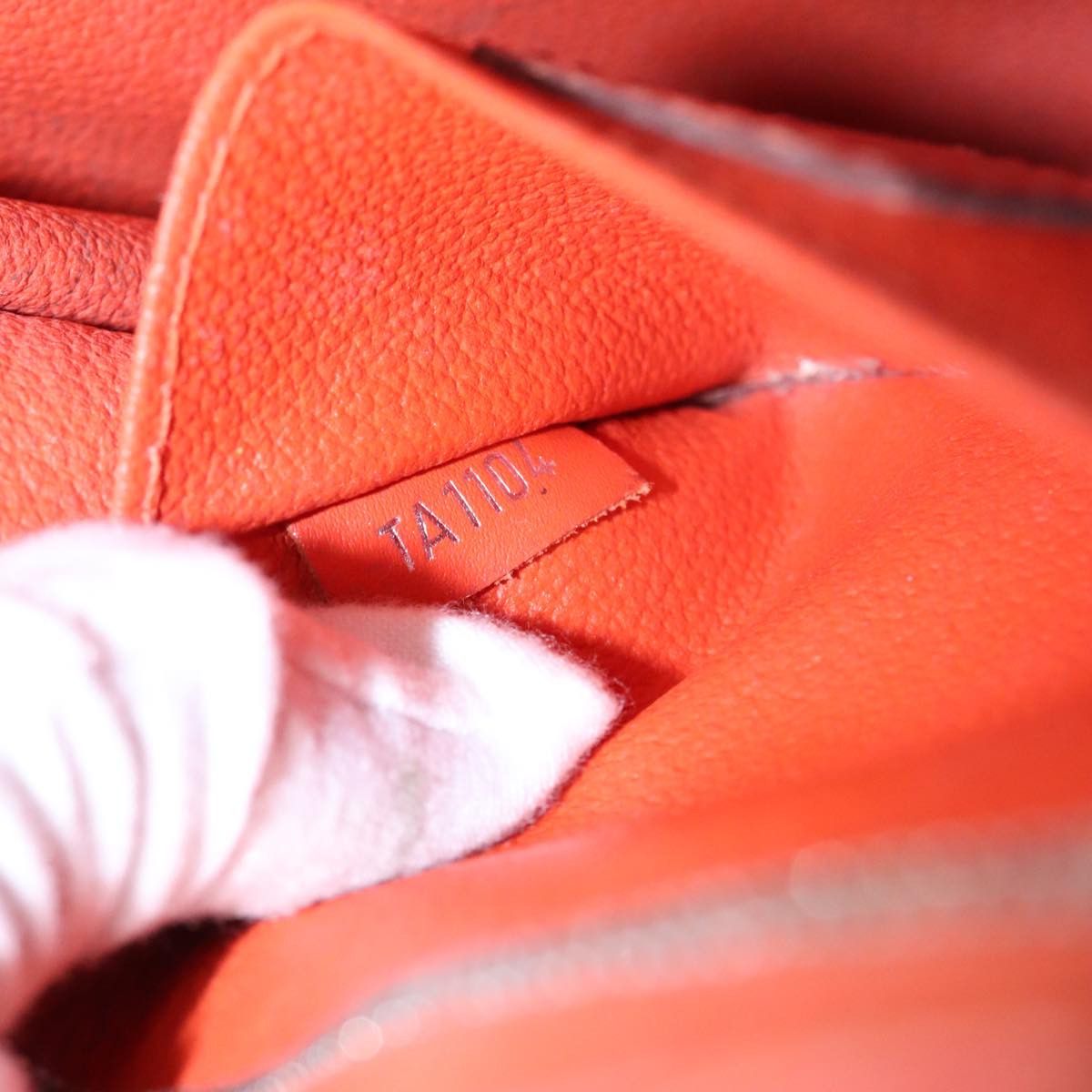 Louis Vuitton Trousse De Toilette Orange Leather Clutch Bag (Pre-Owned) Size ONE SIZE - 9 Thumbnail